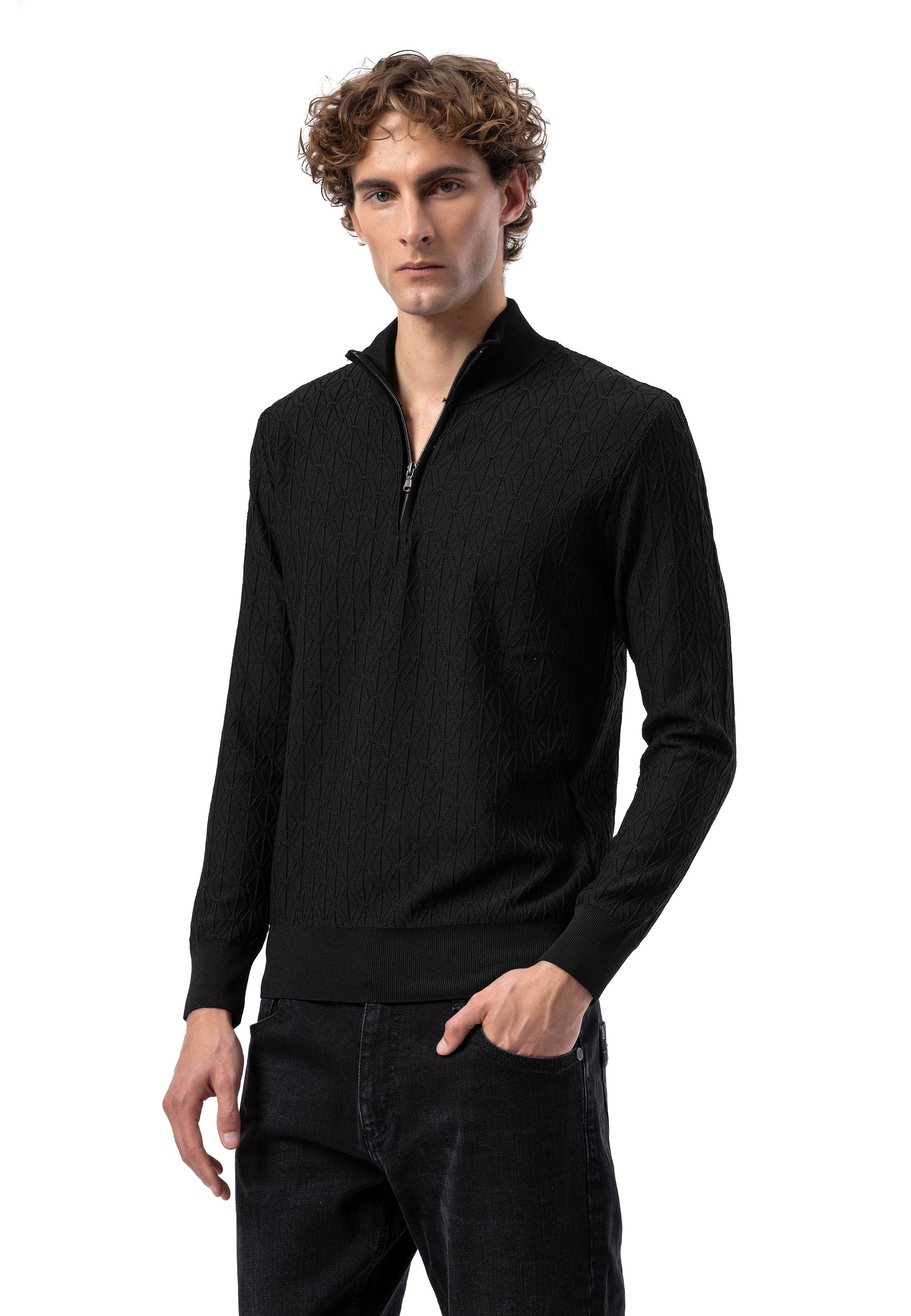 BP204 Men's Half-Zip Patterned Knit Sweater