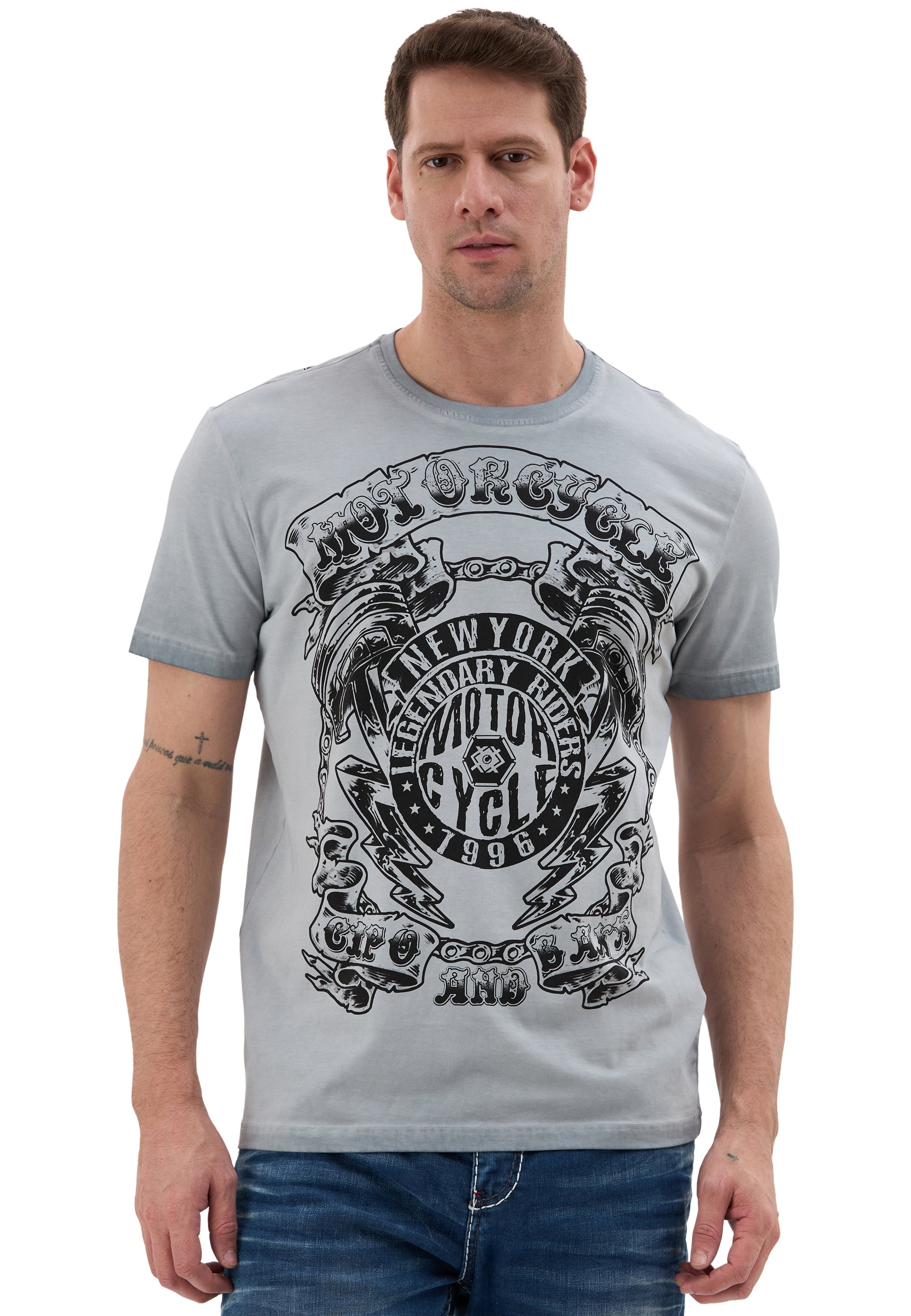 CT838 Men's T-Shirt