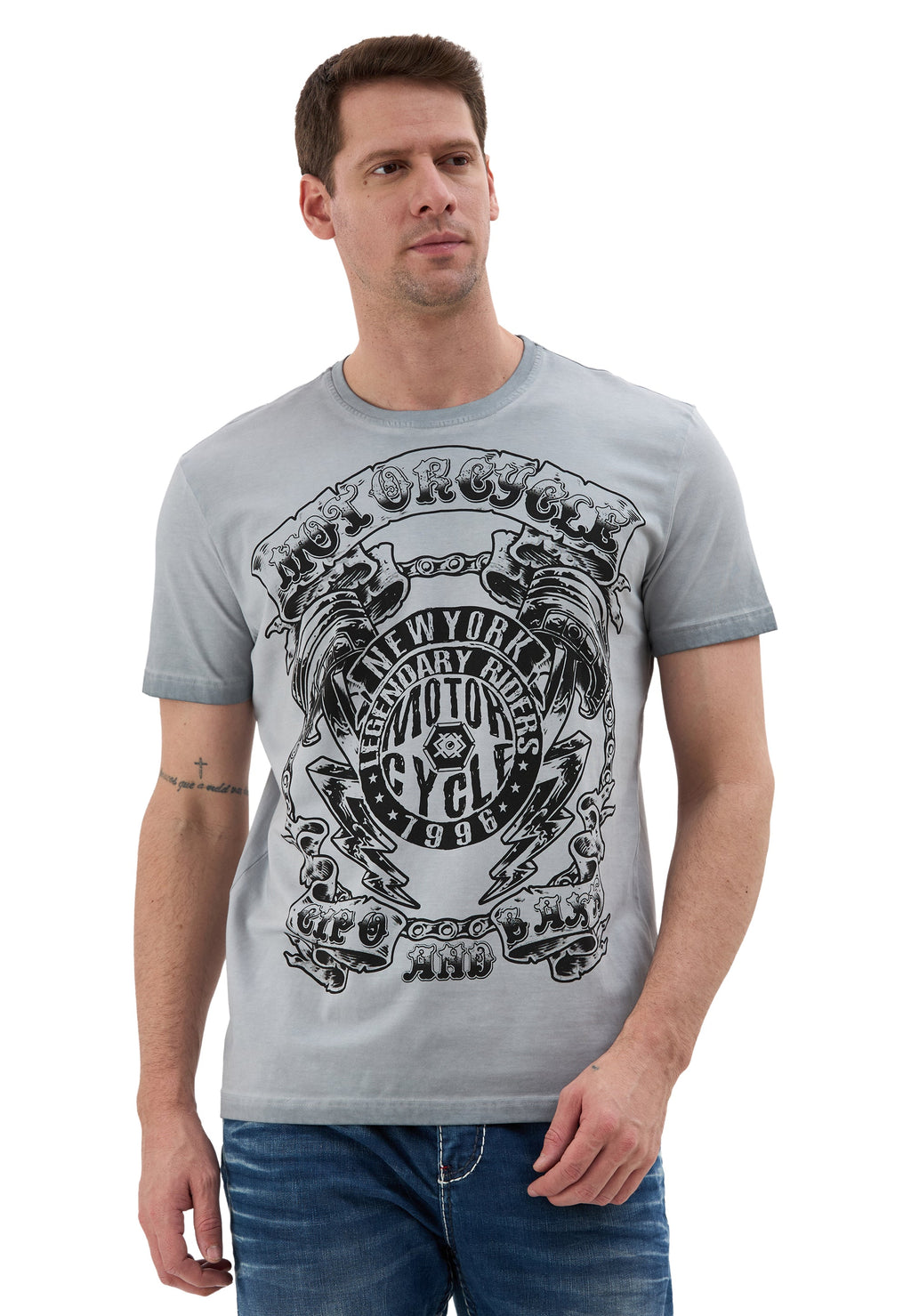 CT838 Men's T-Shirt