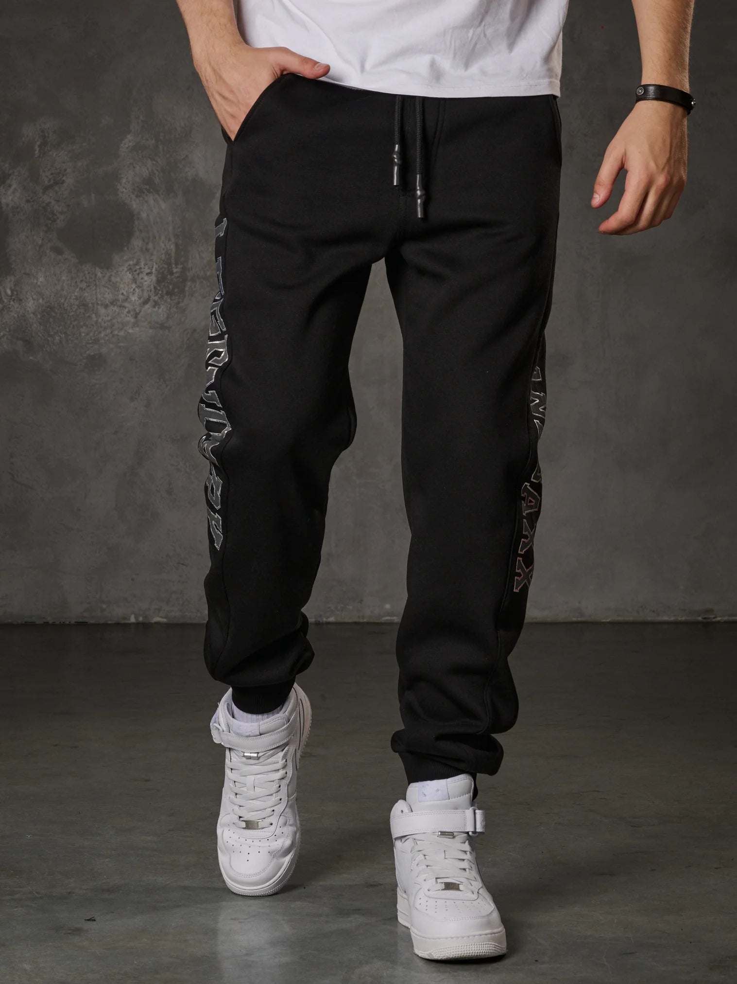 CLR164 Jogging Suit