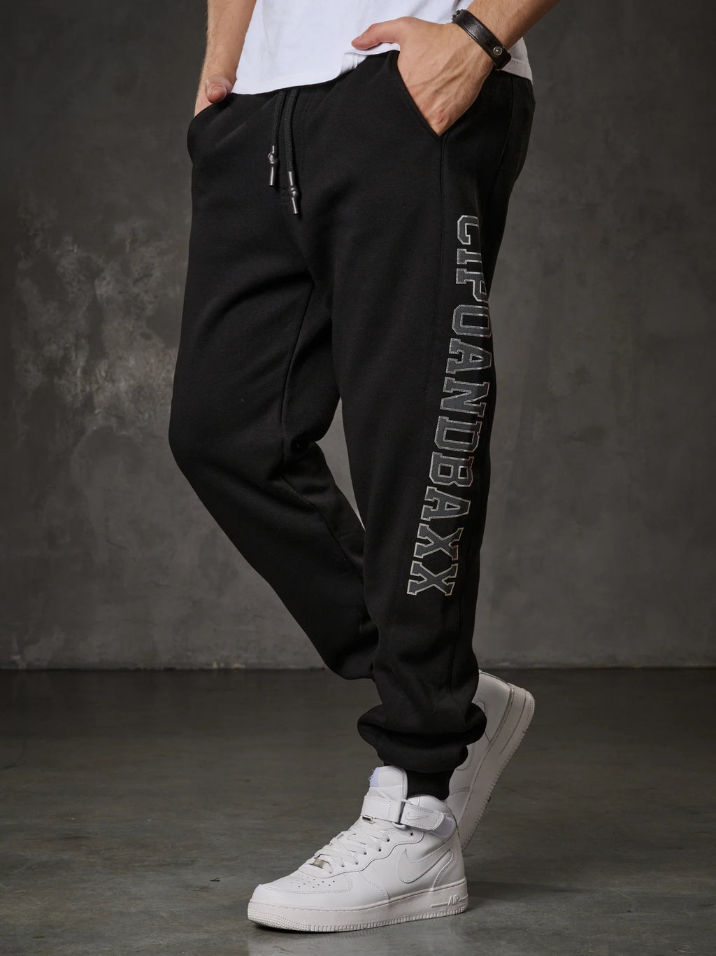 CLR164 Jogging Suit