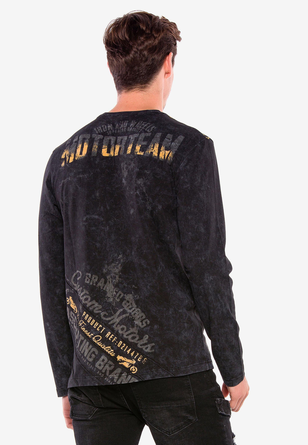 CL348 Men's Long Sleeve T-Shirt – Modern Fit, Premium Cotton Basic