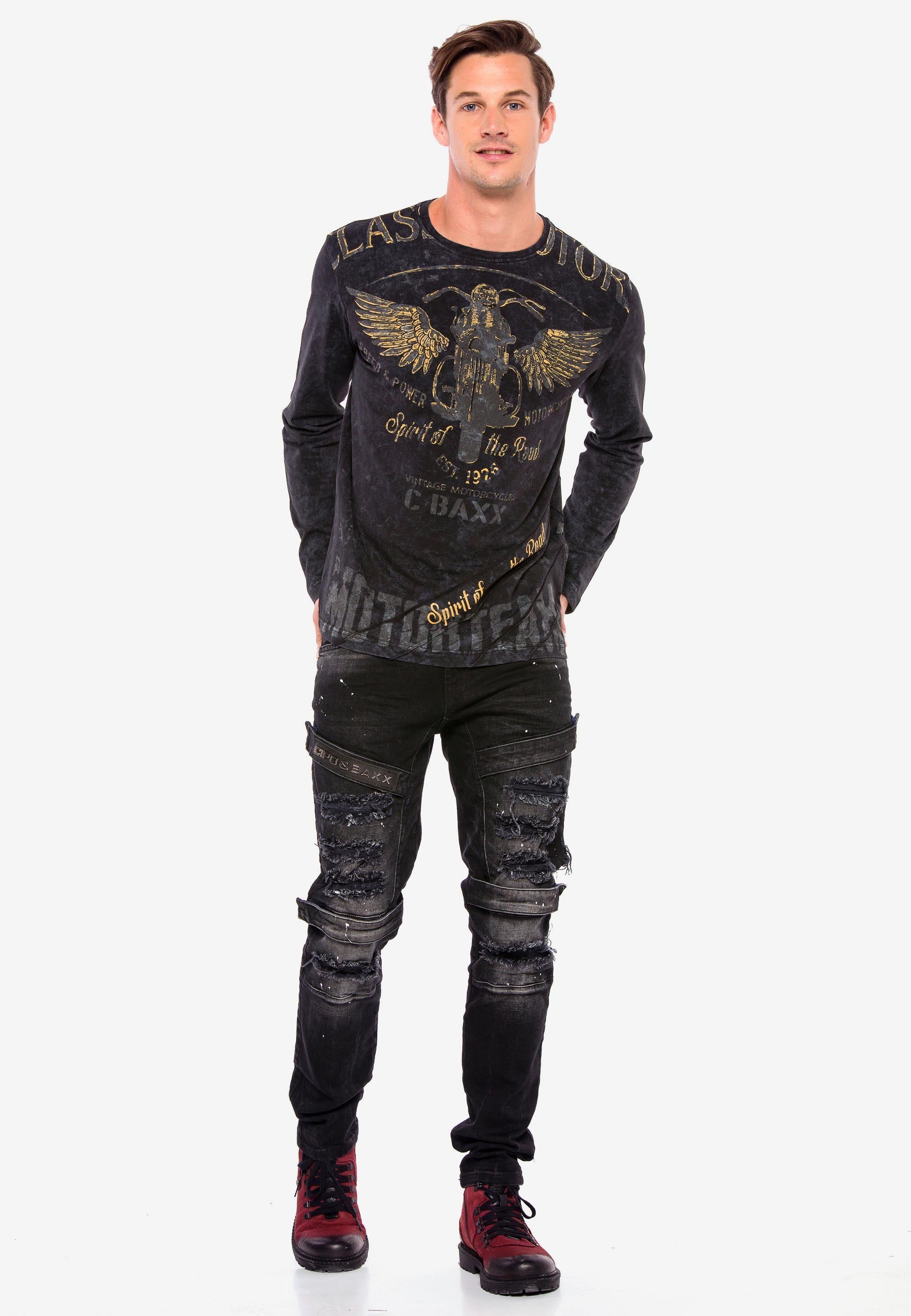 CL348 Men's Long Sleeve T-Shirt – Modern Fit, Premium Cotton Basic