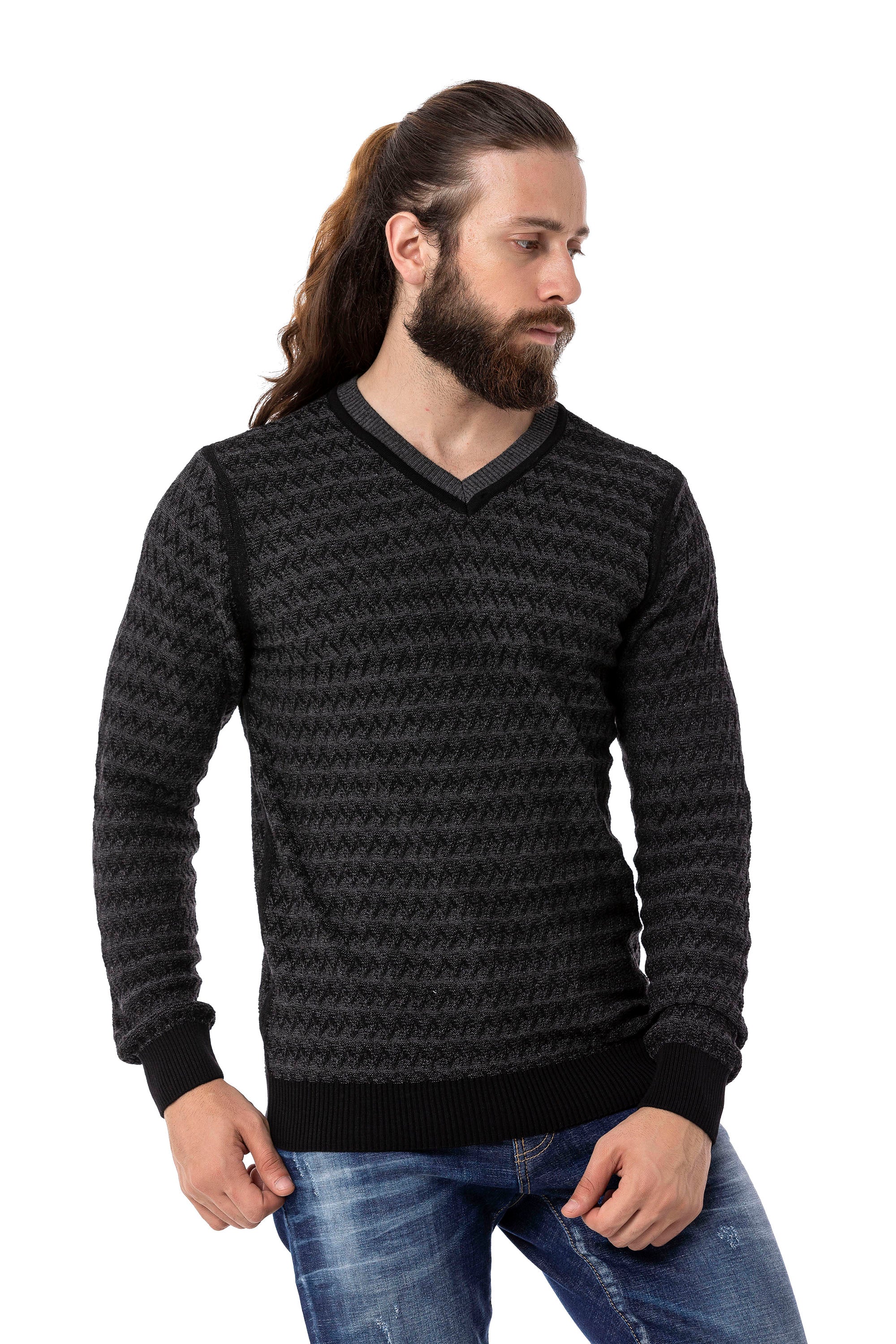 CP273 V-Neck Men's Sweater