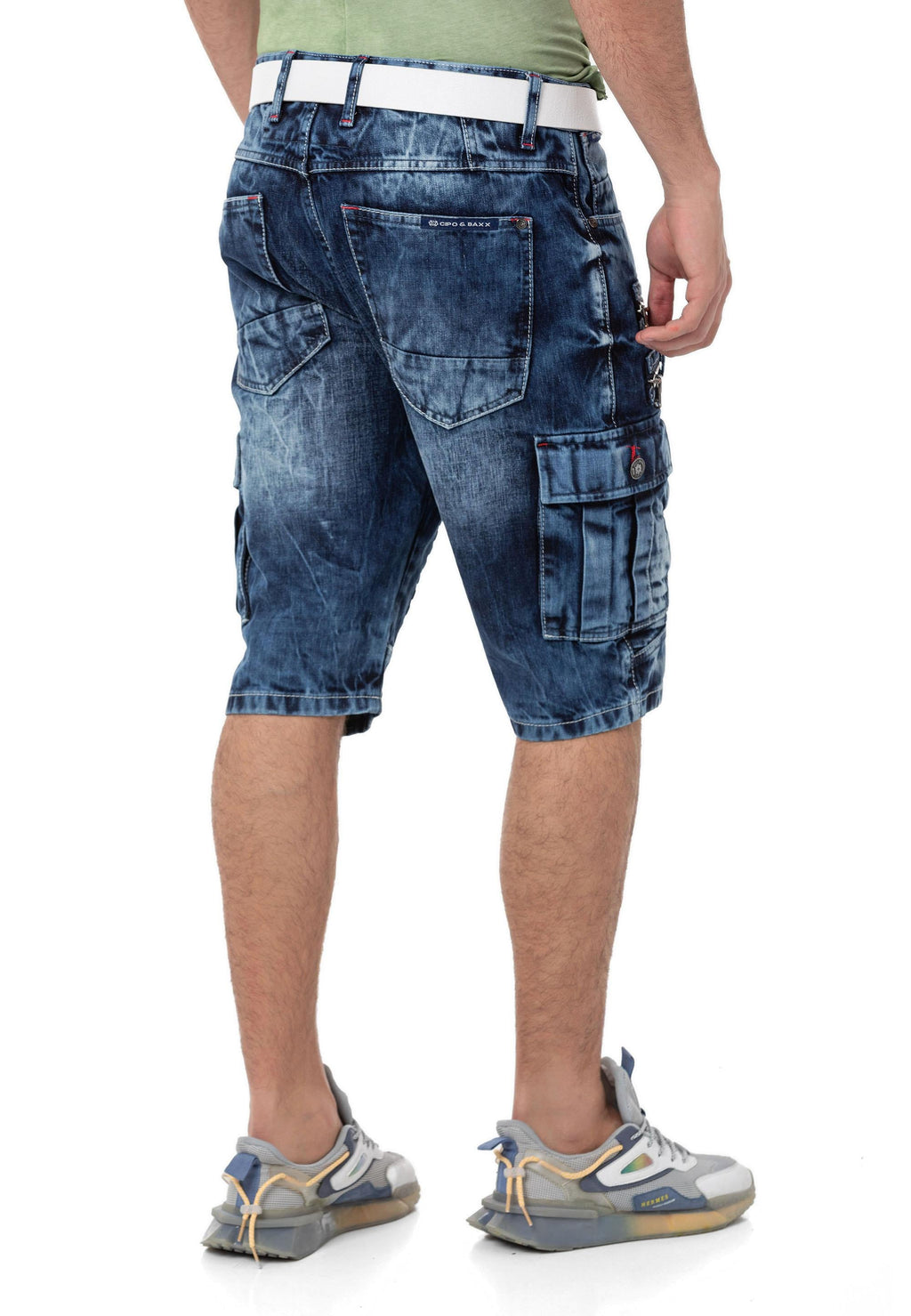 CK295 Eye-Catching Decorative Zip Men's Capris