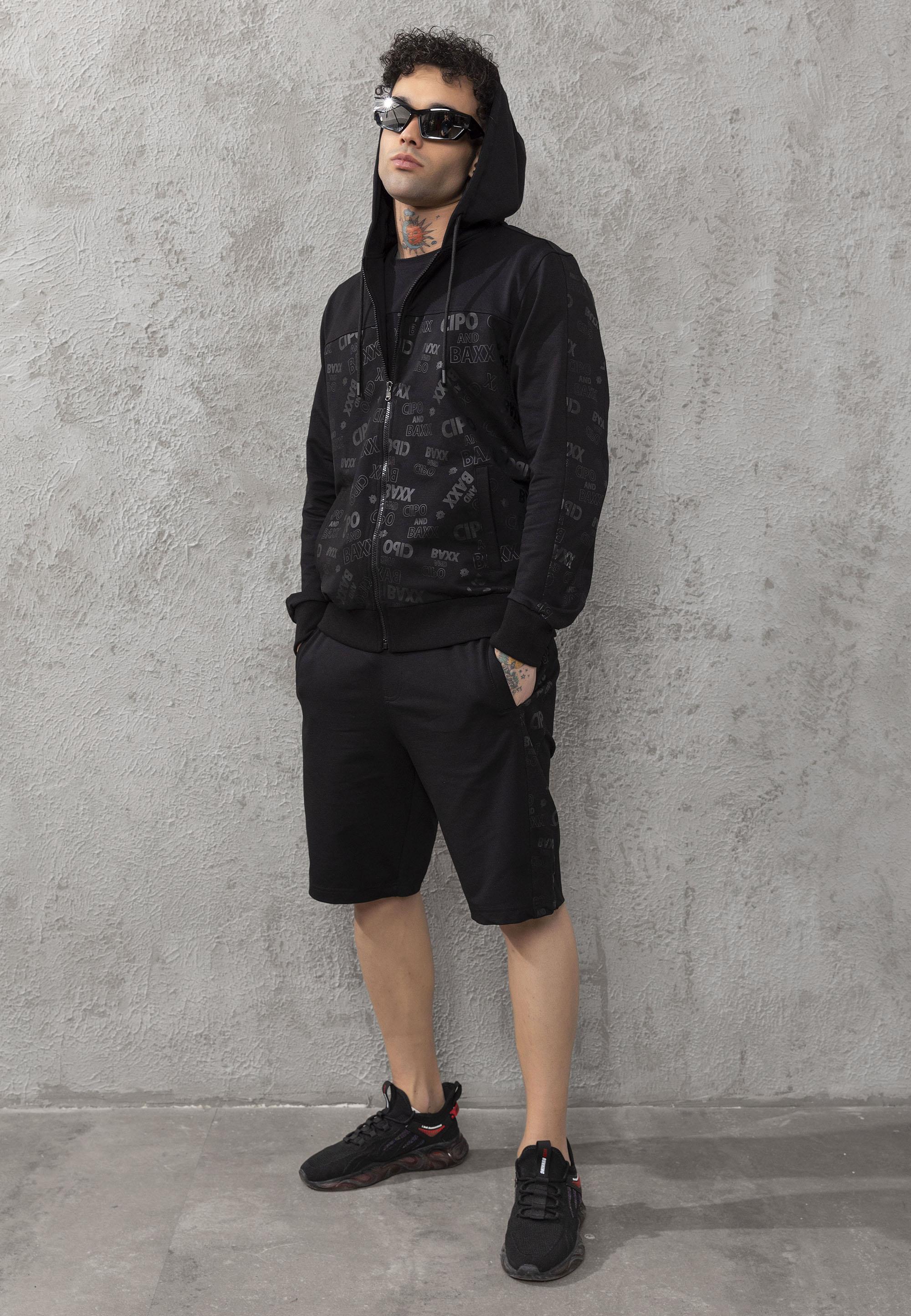 Capris