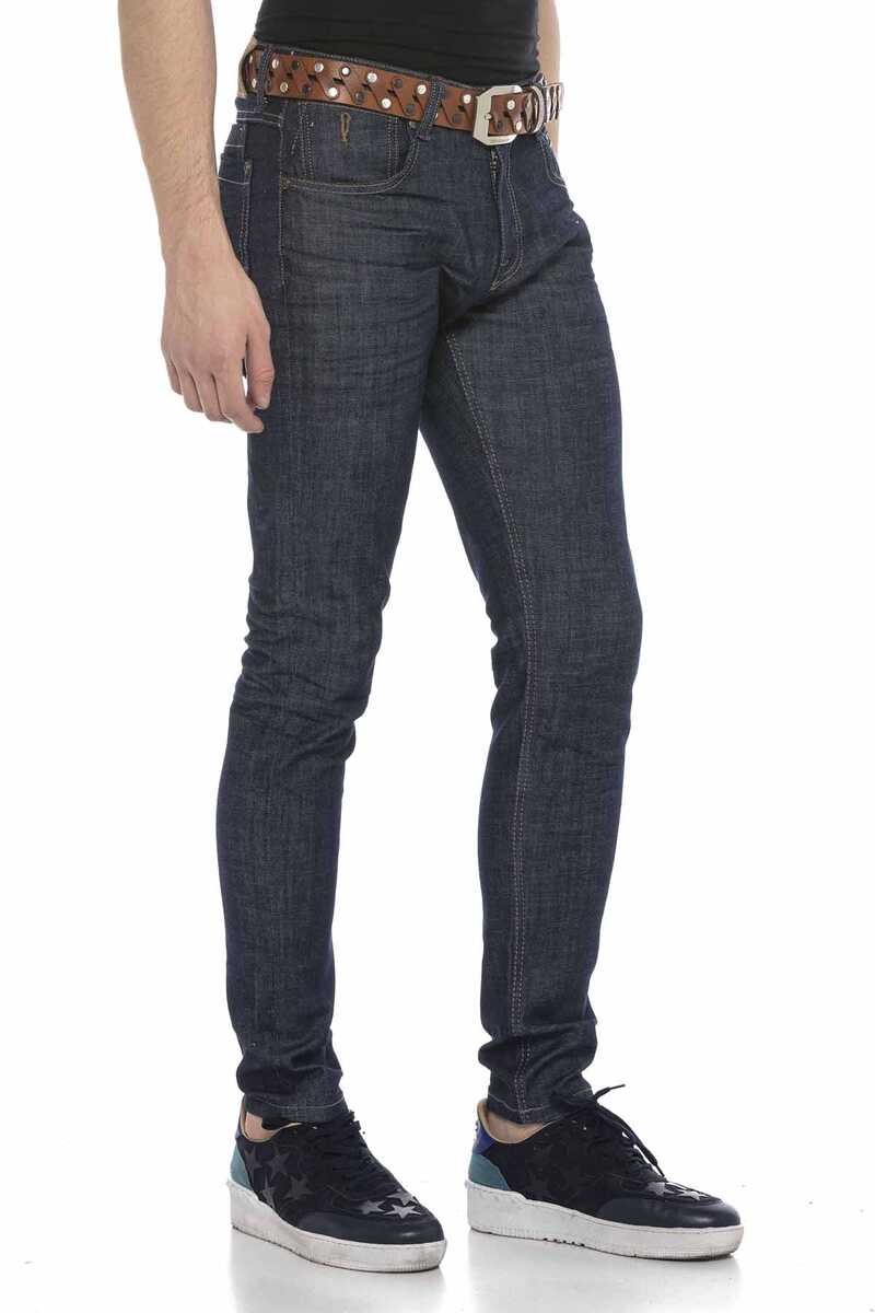 CD538 Small Pocket Detail Relaxed Fit Jeans