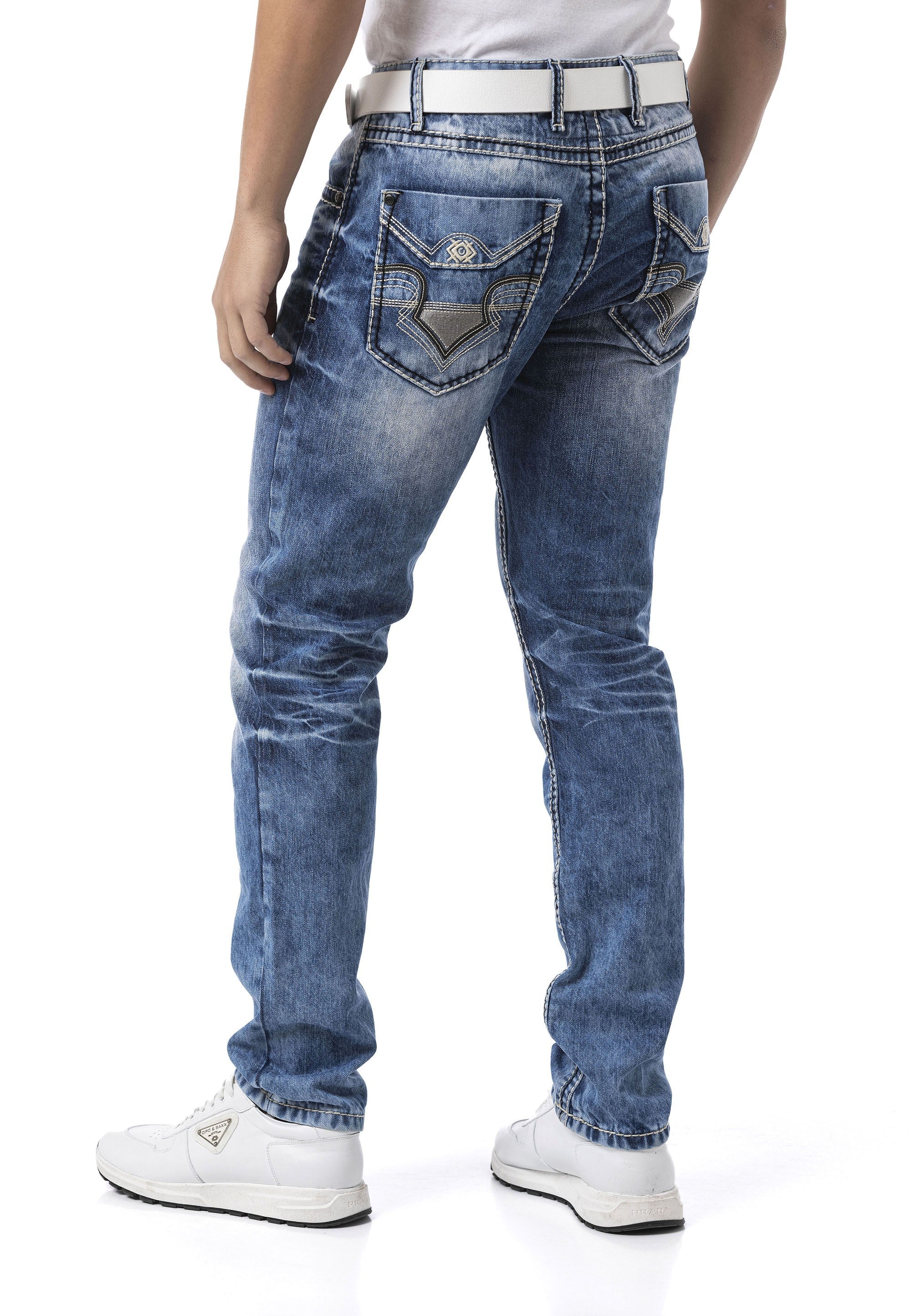 CD862 UltimateCurve Iconic Men's Jeans