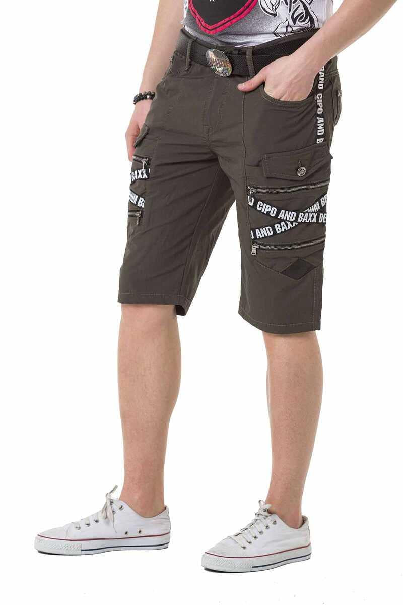 CK253 Men's Pocketed Shorts