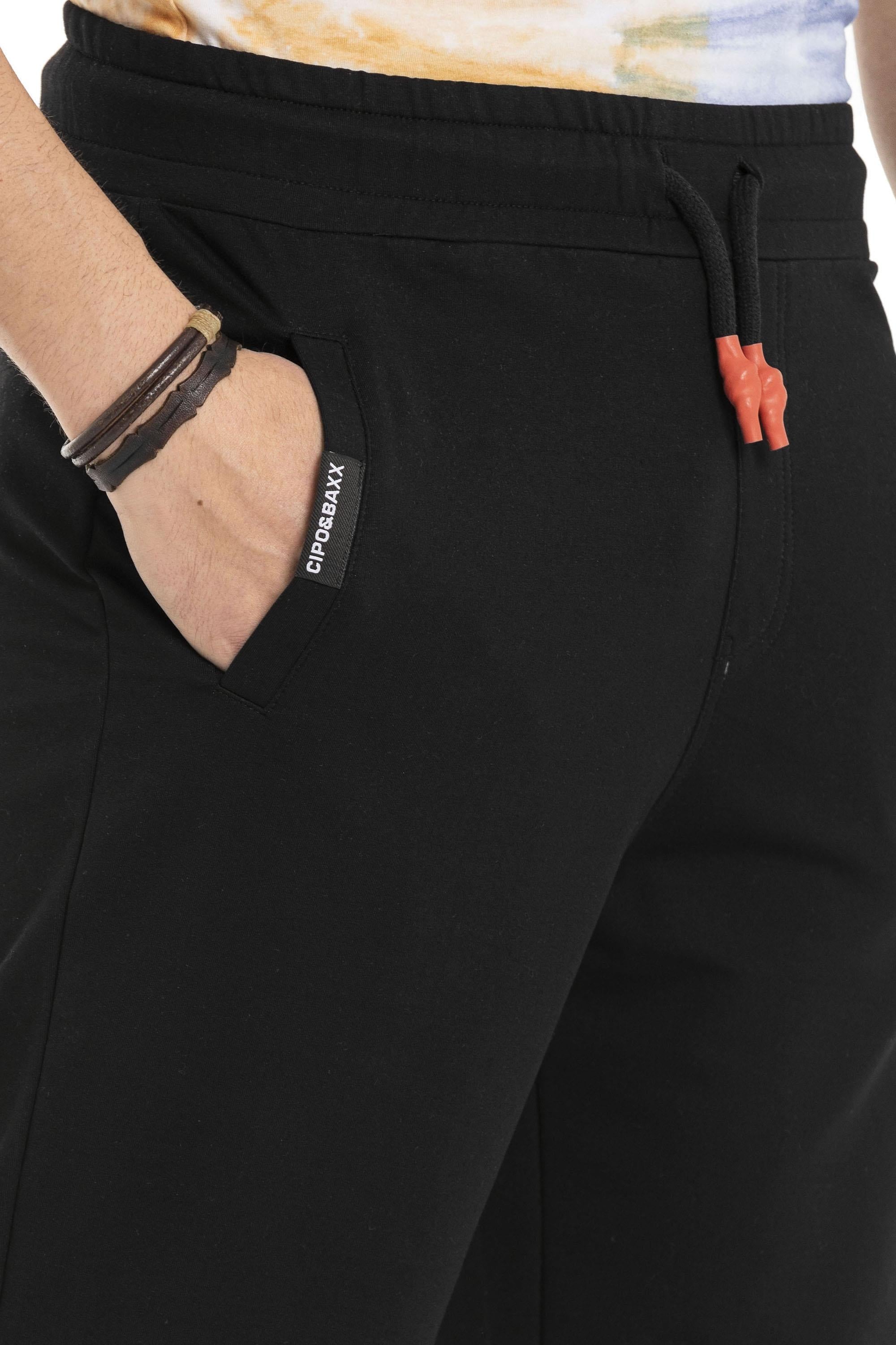CK271 Basic Men's Shorts with Back Pocket Detail