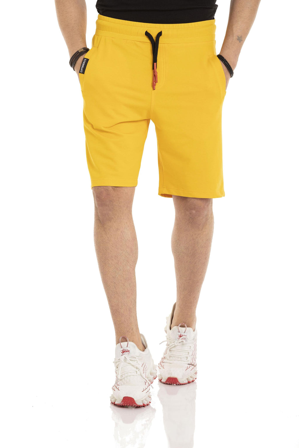 CK271 Basic Men's Shorts with Back Pocket Detail