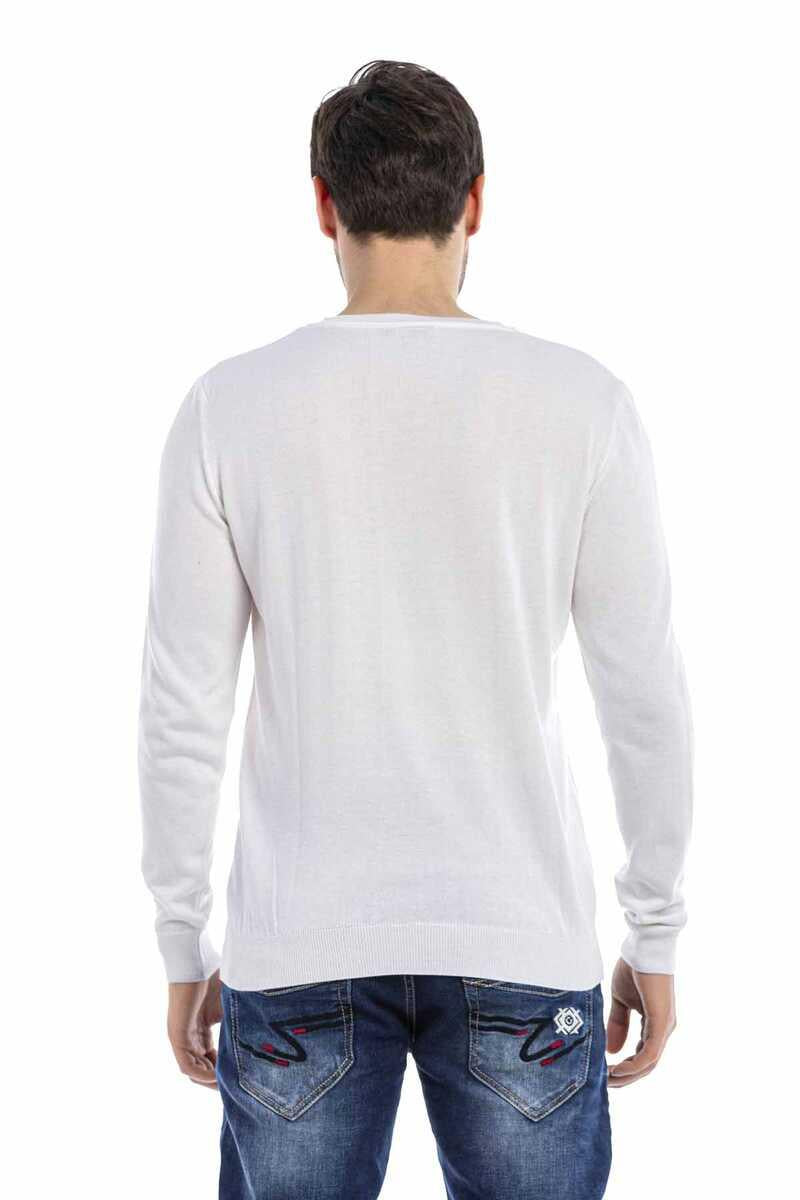 CP242 Men's V-Neck Sweater – Modern and Stylish