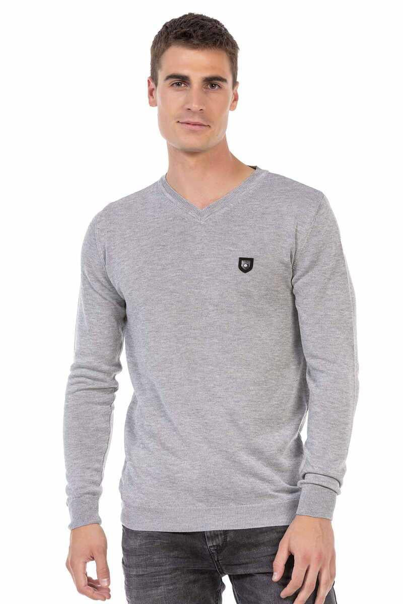 CP242 Men's V-Neck Sweater – Modern and Stylish