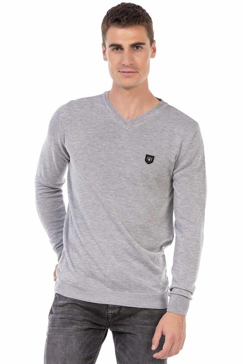 CP242 Men's V-Neck Sweater – Modern and Stylish