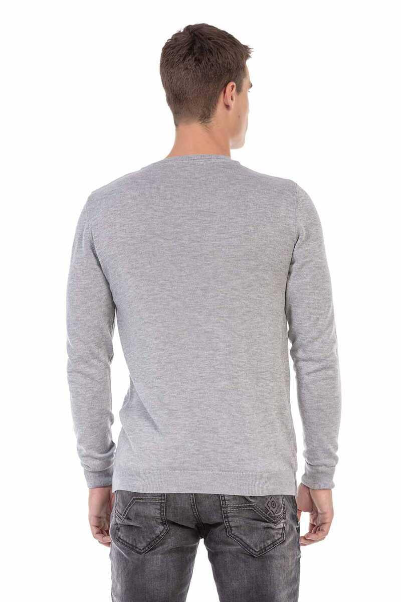 CP242 Men's V-Neck Sweater – Modern and Stylish