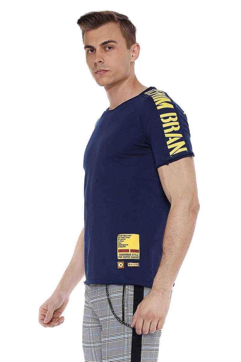CT524 Printed V-Cut Collar Slim Fit Men's T-Shirt