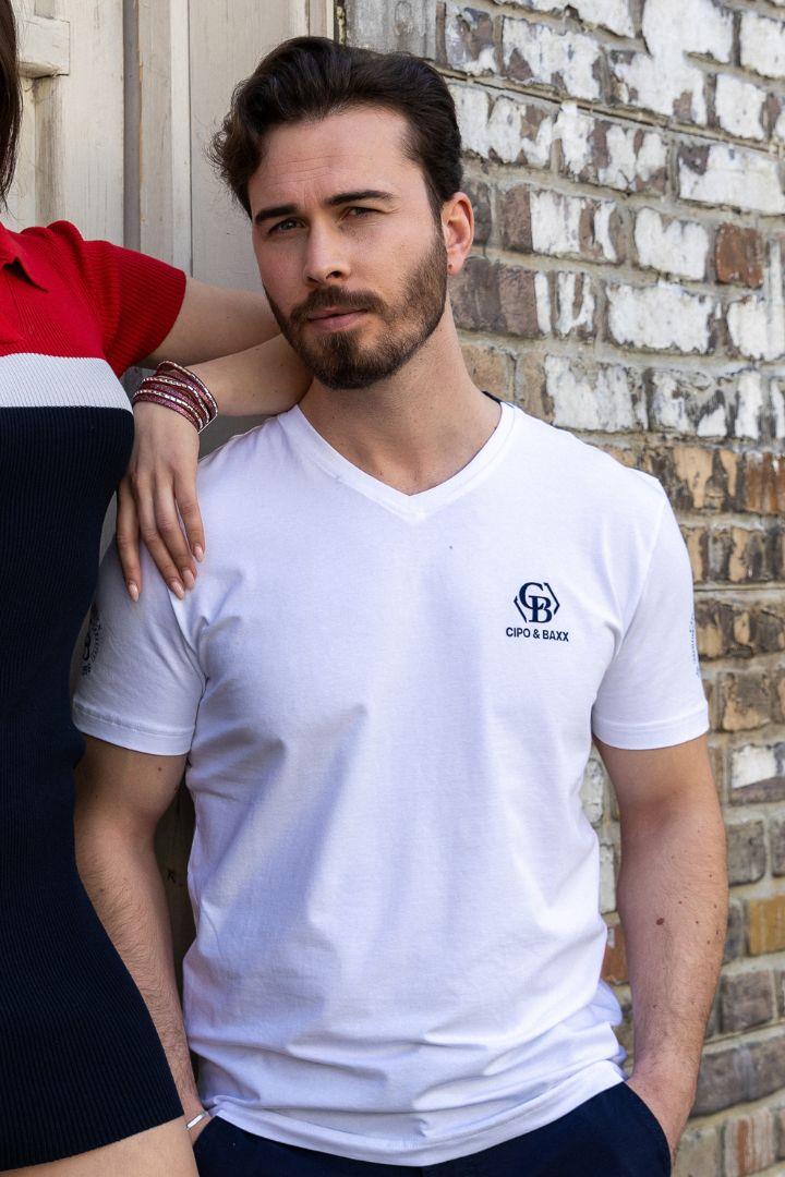 CT740 V-Neck Basic T-Shirt