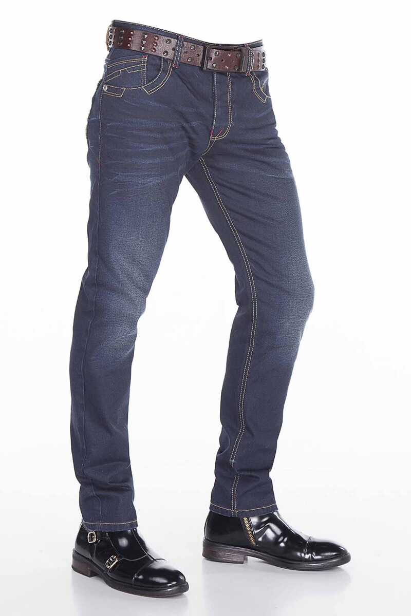 CD381 Classic Cut Extra Comfort Jeans