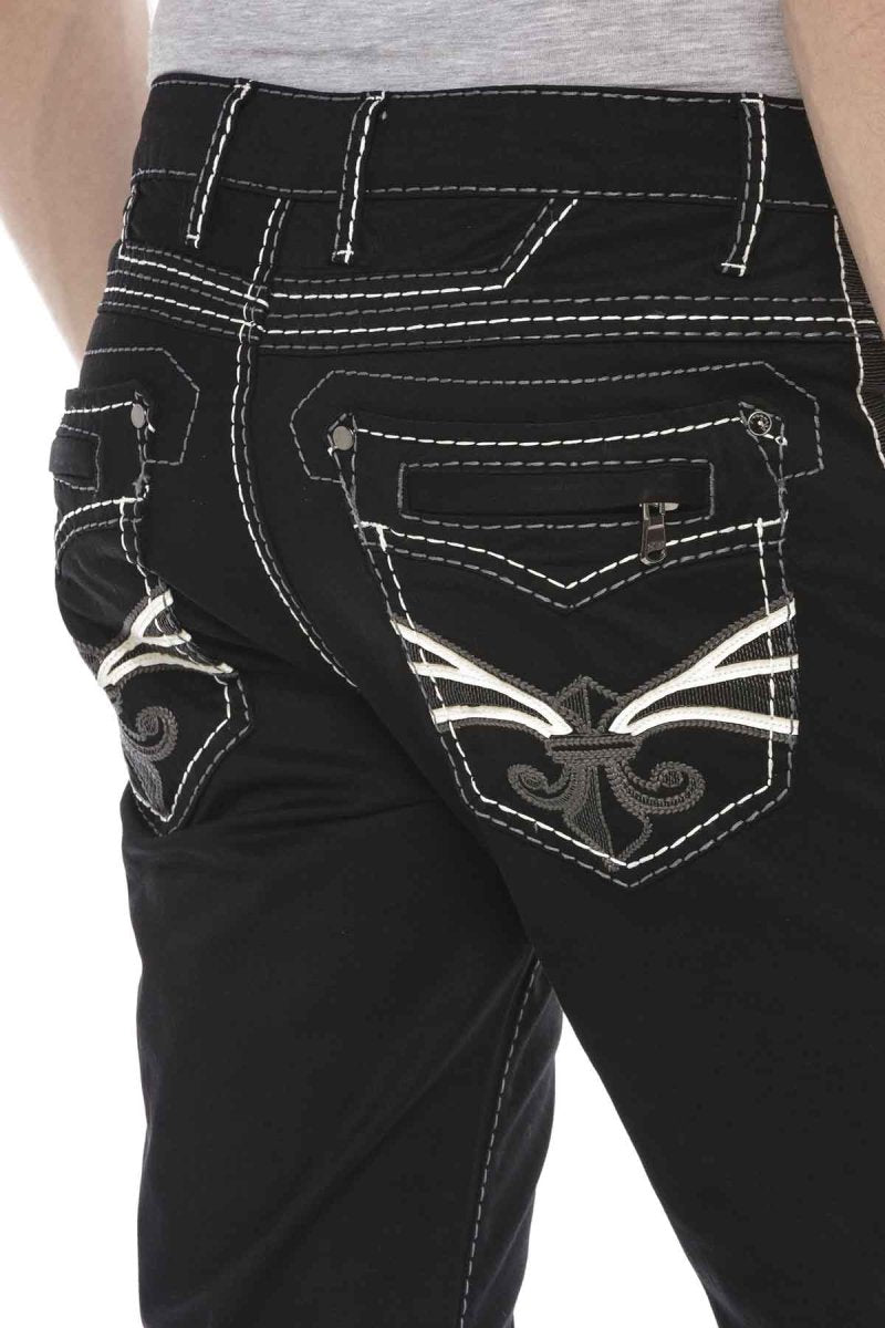 CD585 Back Pocket Embroidered Jeans