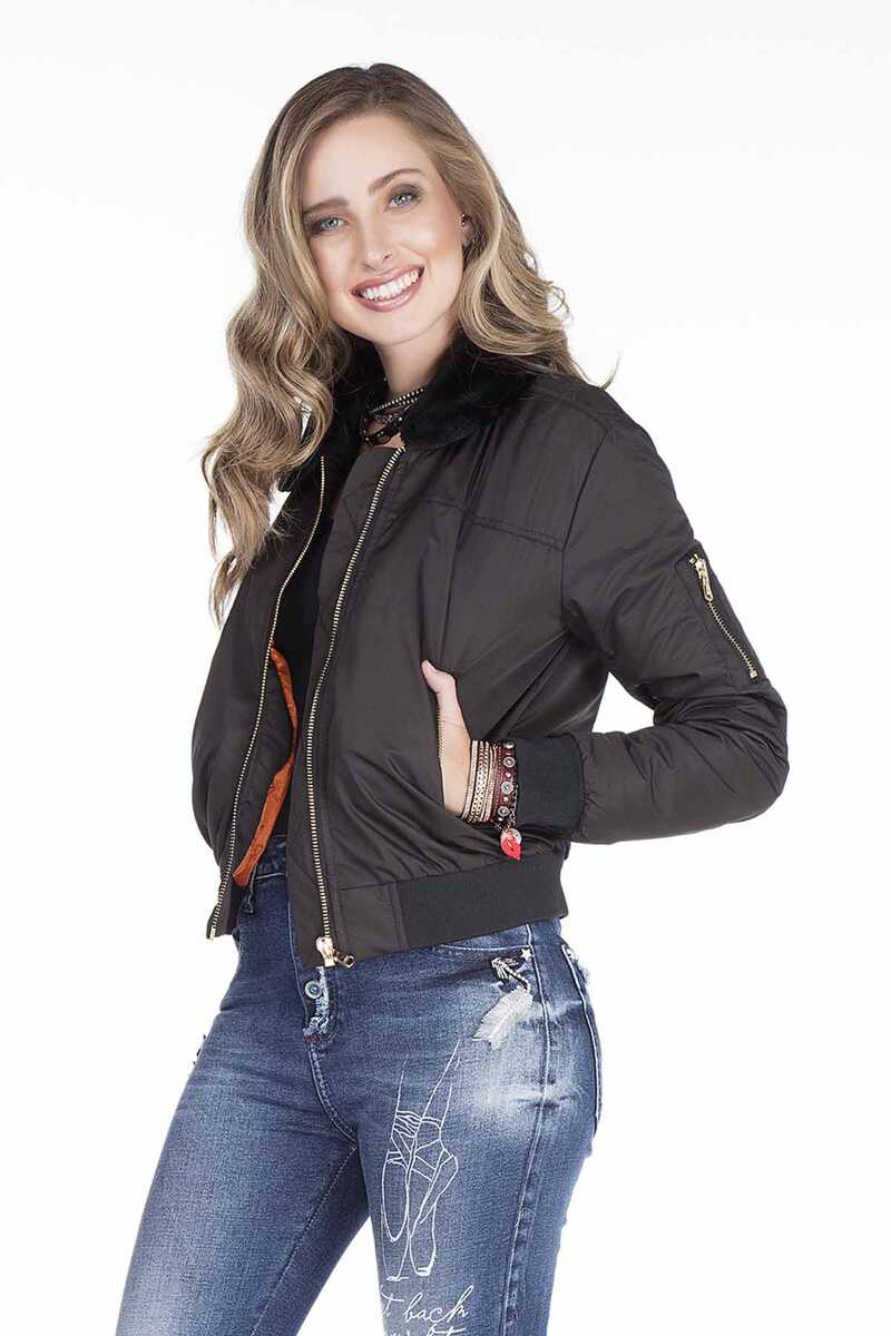 WJ141 Women's Removable Fur Collar Jacket