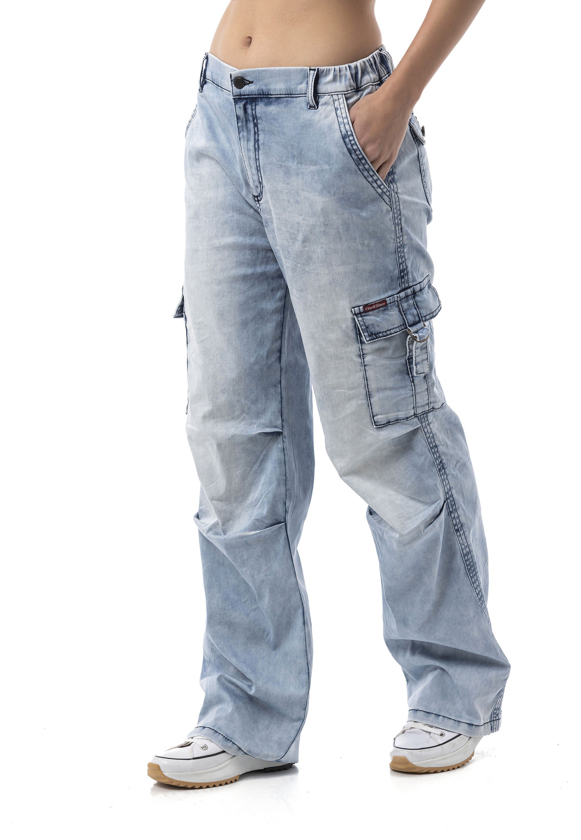 WD544 Women's Wide Leg Jeans – Cargo Pocket Ice Blue Relaxed Fit