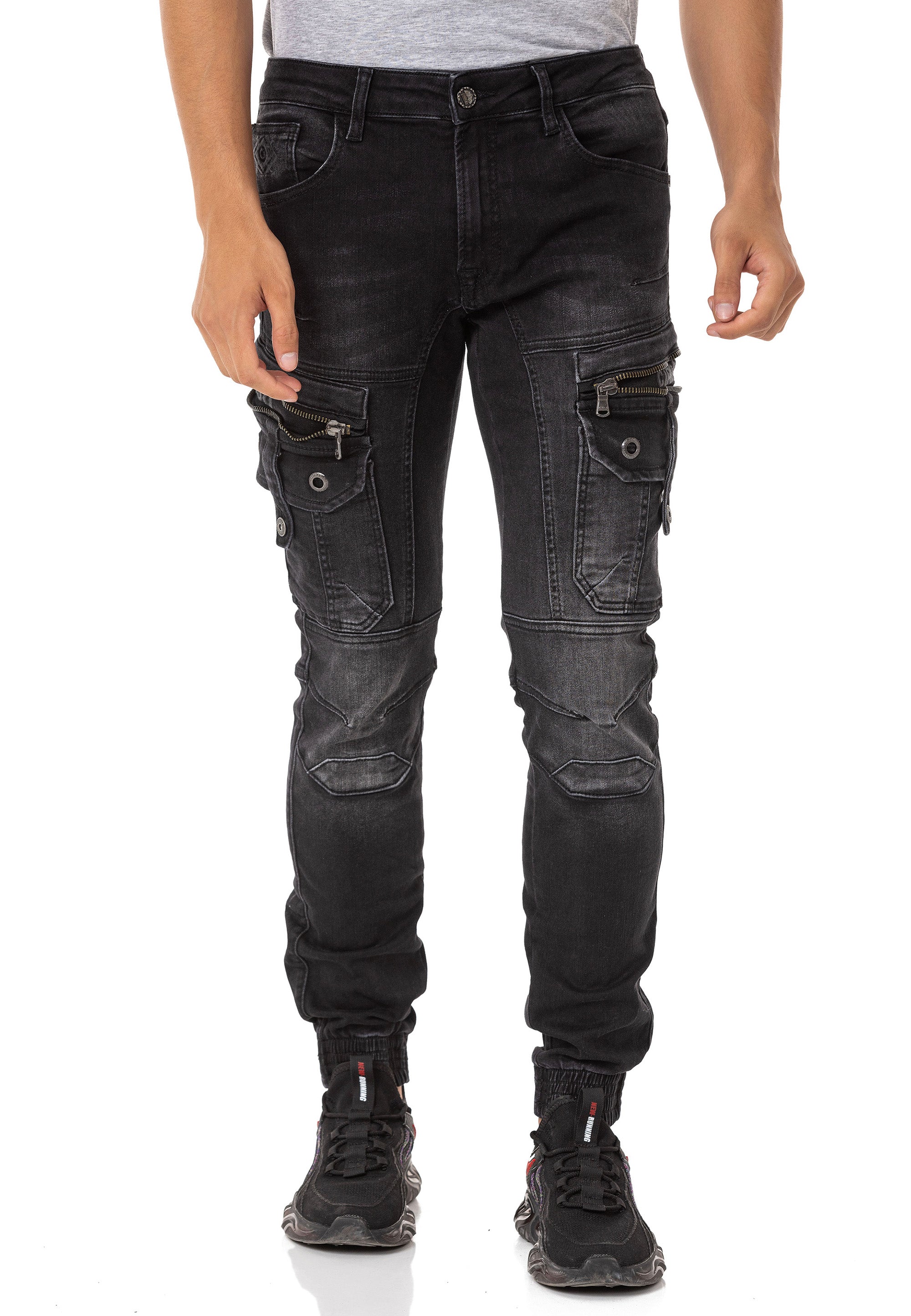 CD845 Relaxed Fit Men's Jeans