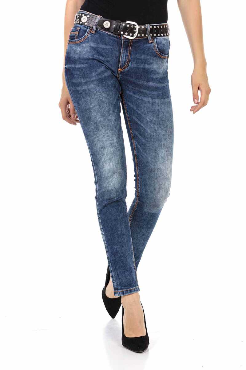 WD441 Slim Fit Jeans