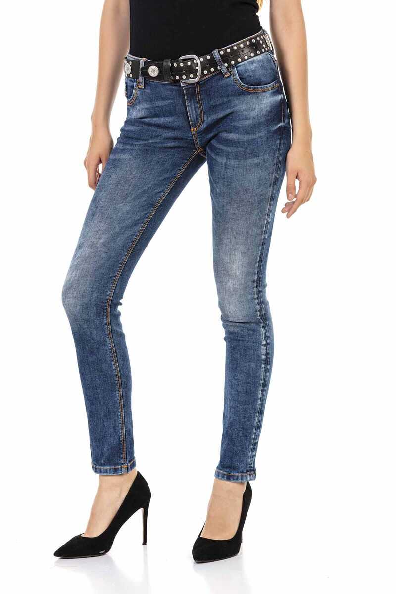 WD441 Slim Fit Jeans