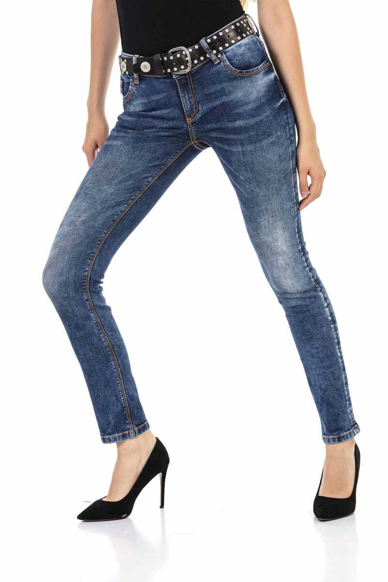 WD441 Slim Fit Jeans