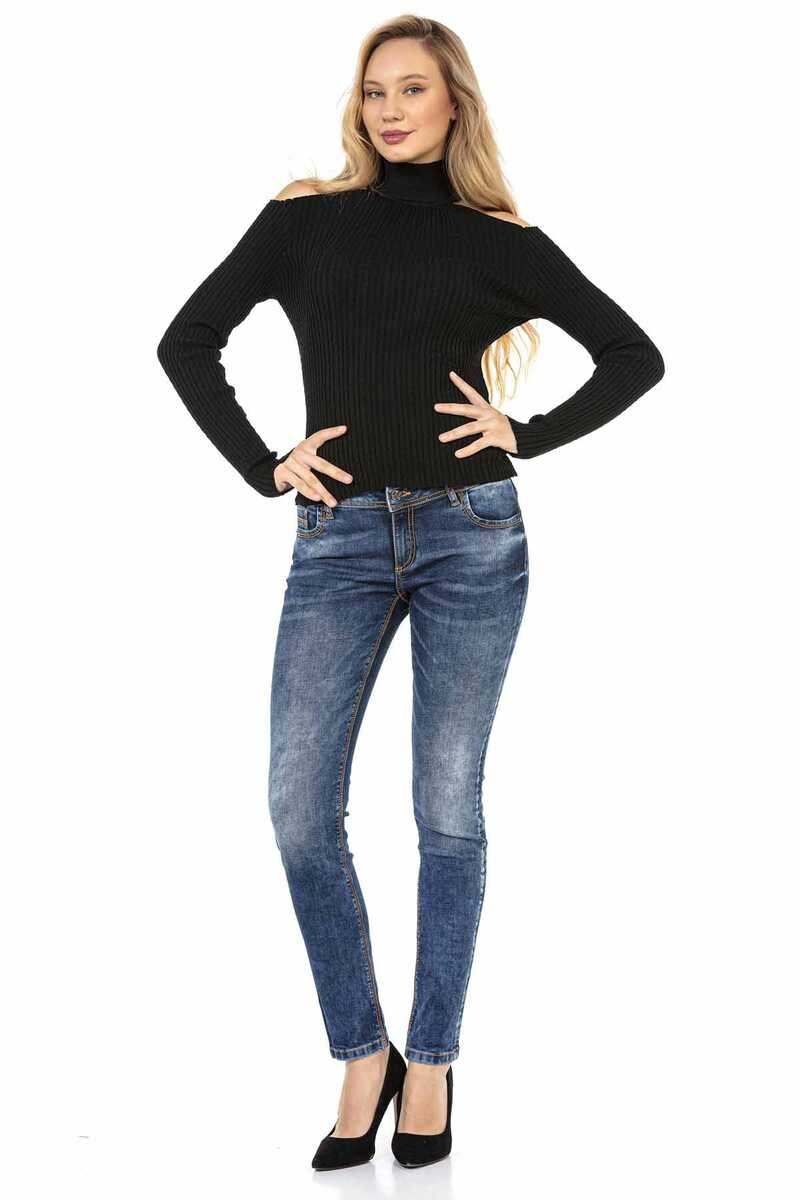 WD441 Slim Fit Jeans