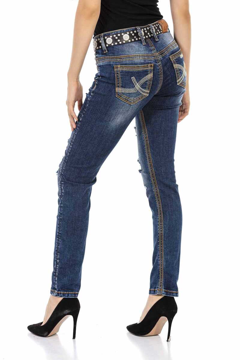 WD457 Slim Fit Women's Jeans