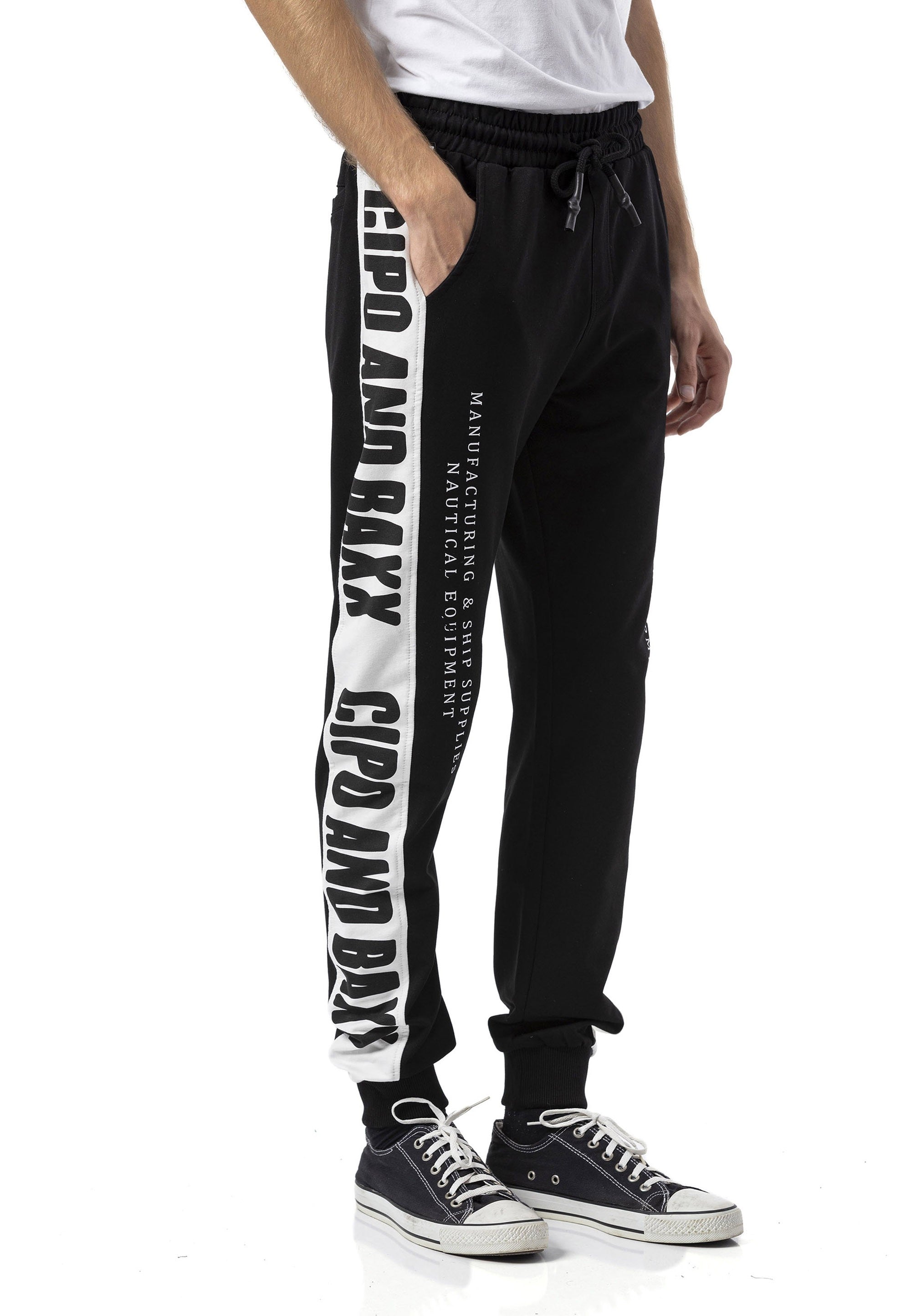 CLR162 Men's Tracksuit – Black & White Logo