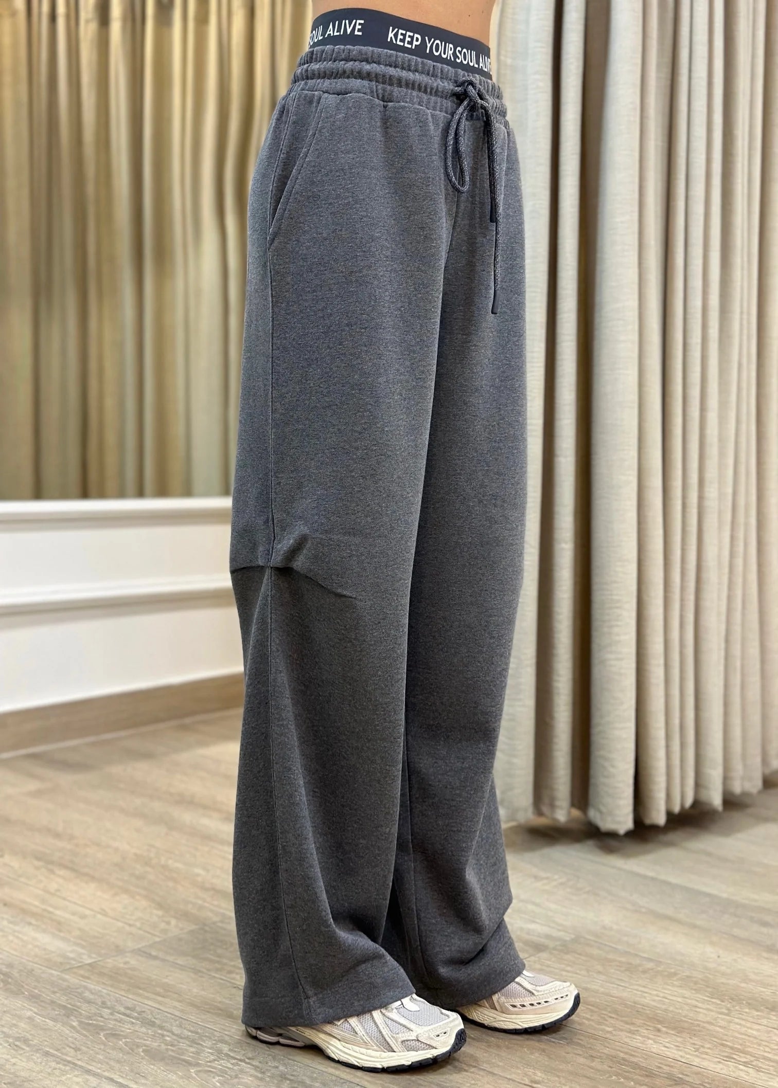 WLR156 Jogging Suit