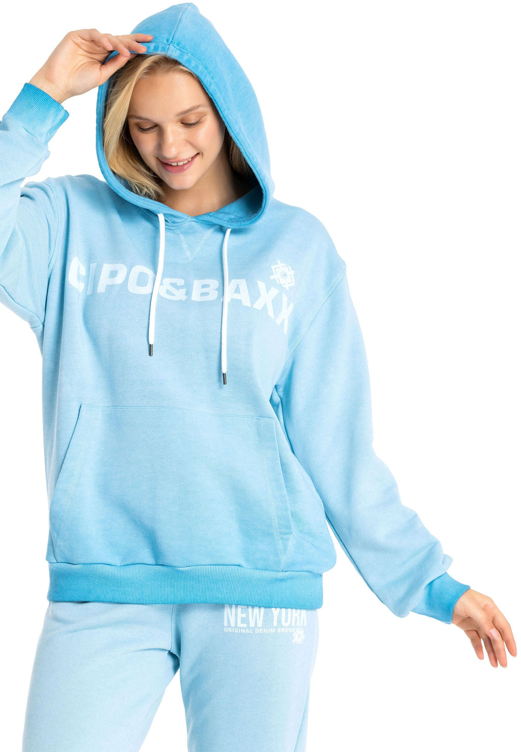 WLR148 Jogging Suit