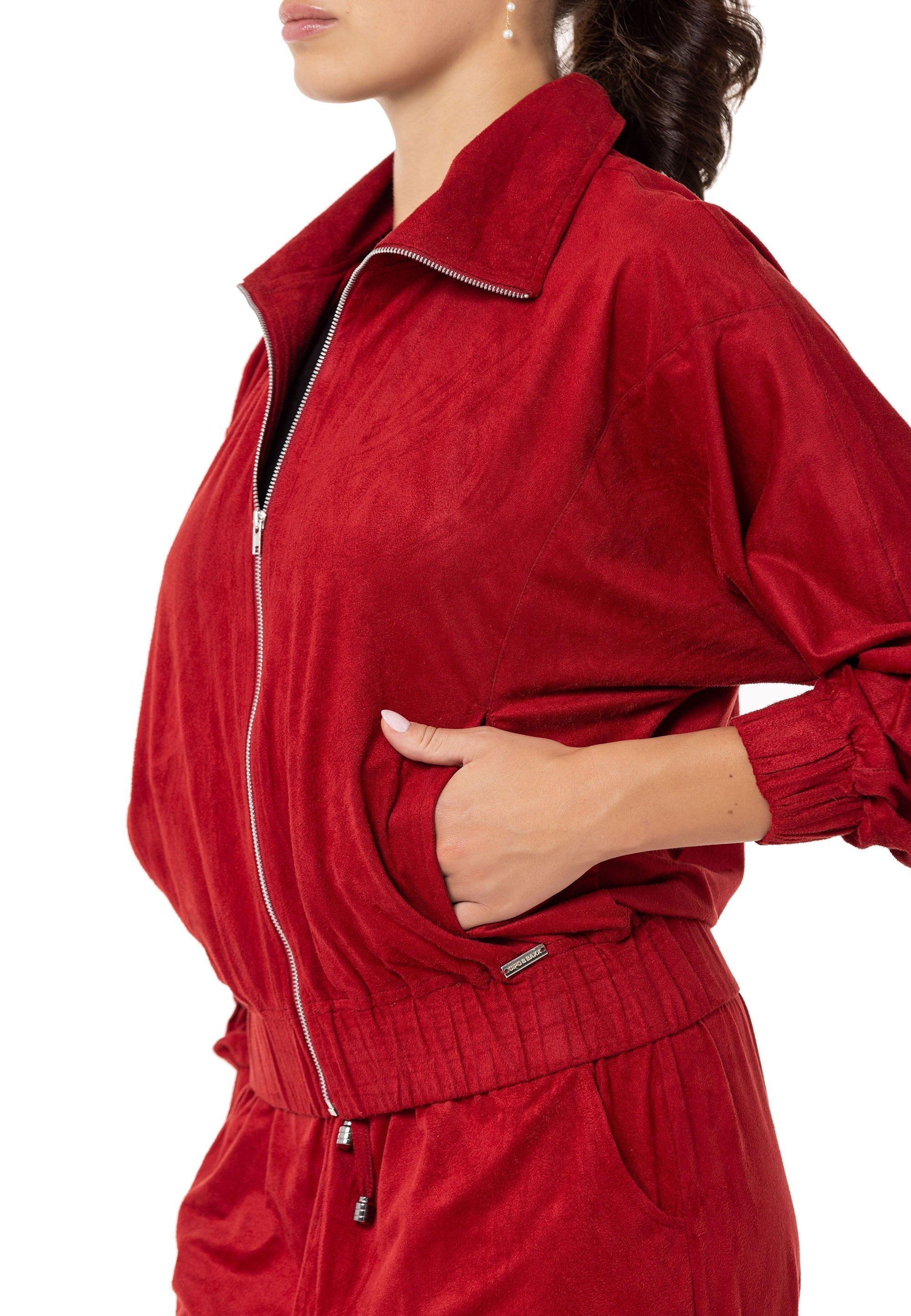 WLR151 Jogging Suit