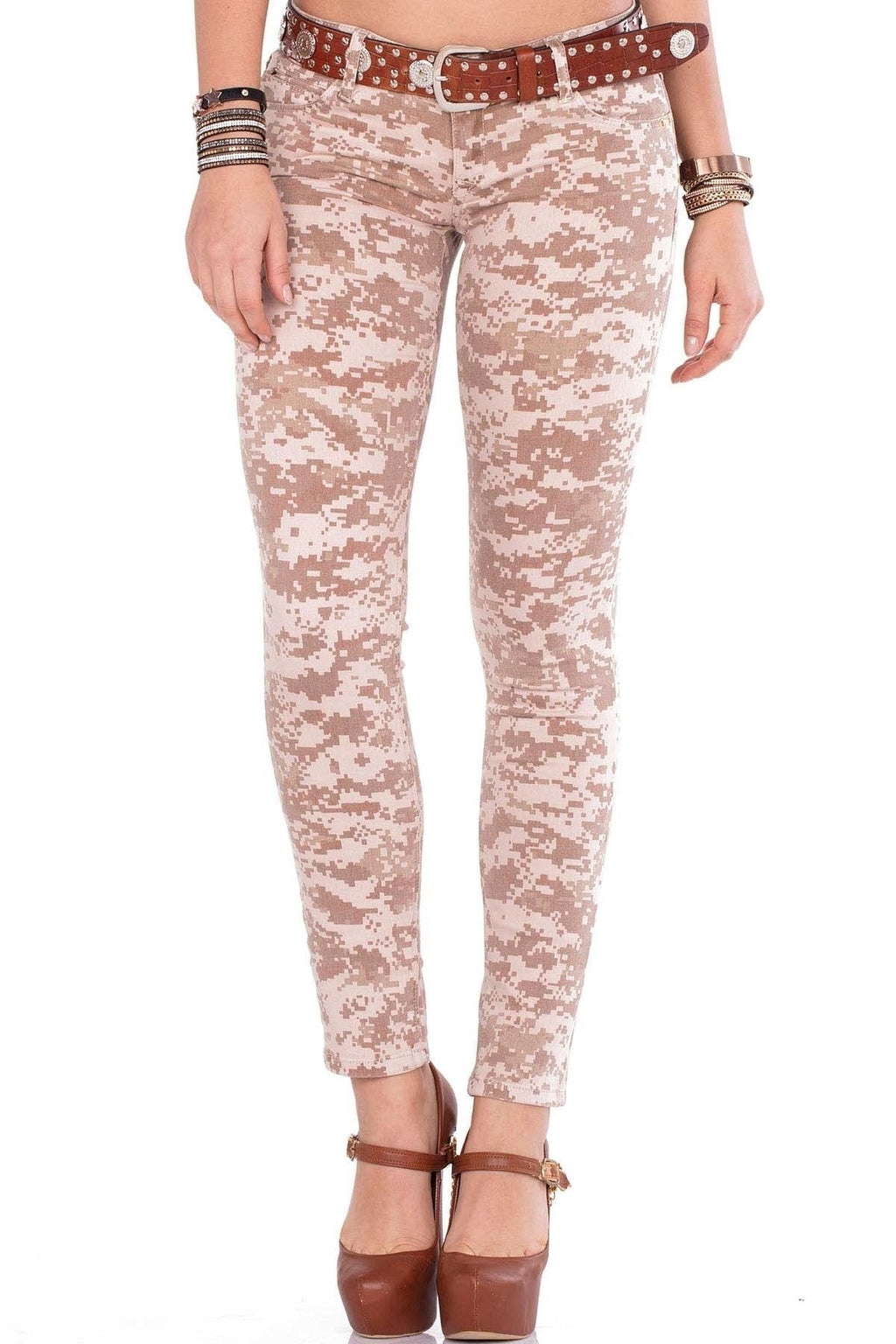 CBW0521 Low-Rise Women's Camo Pants