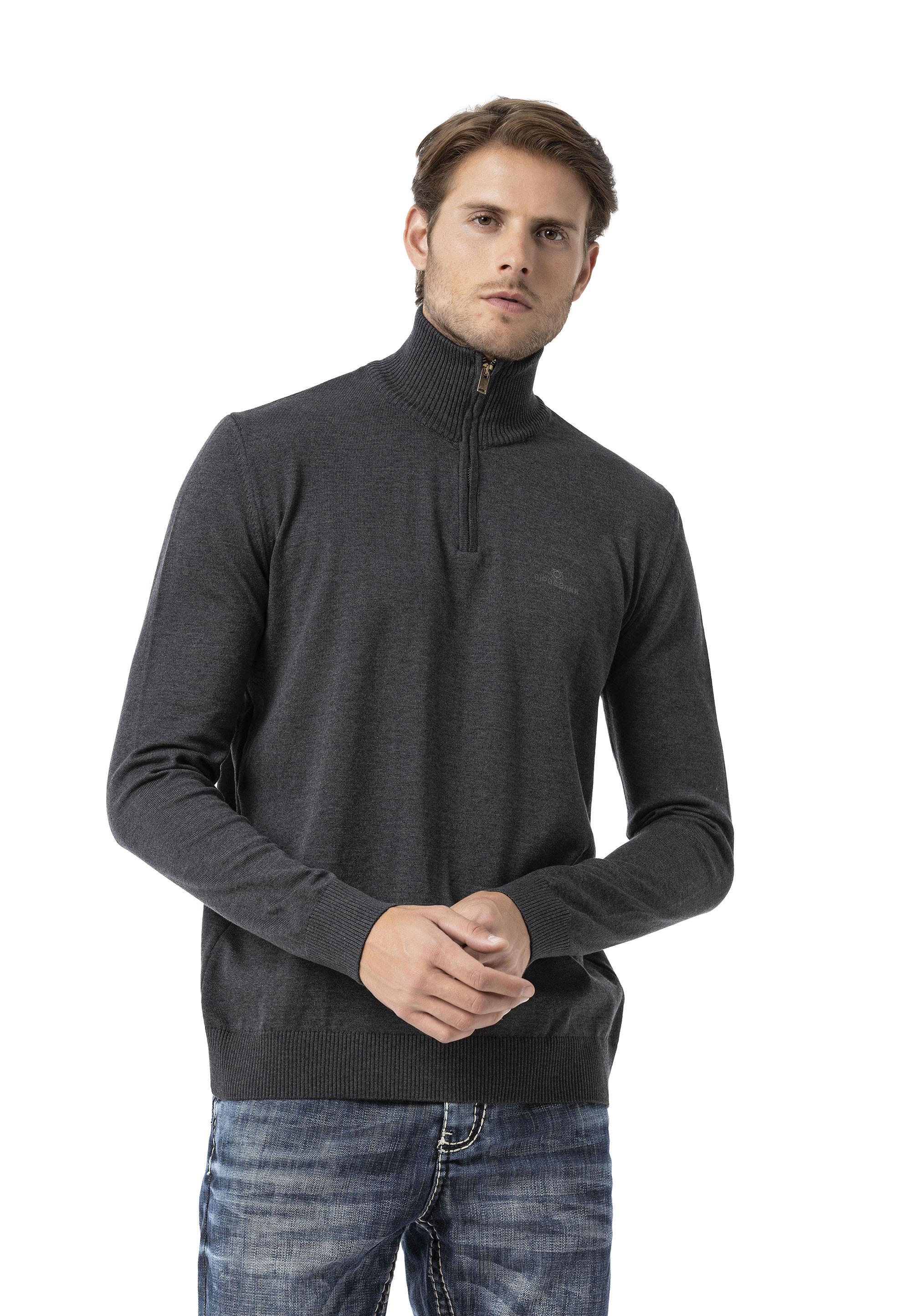 CP283 Men's Pullover – Modern Style Meets Ultimate Comfort