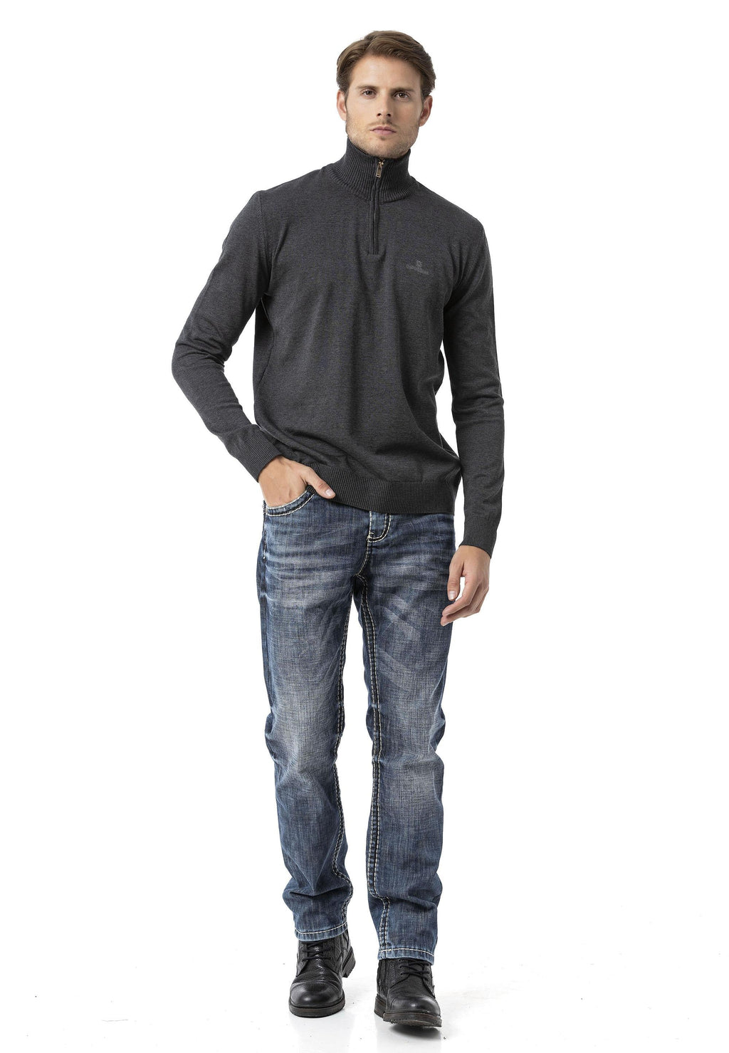 CP283 Men's Pullover – Modern Style Meets Ultimate Comfort