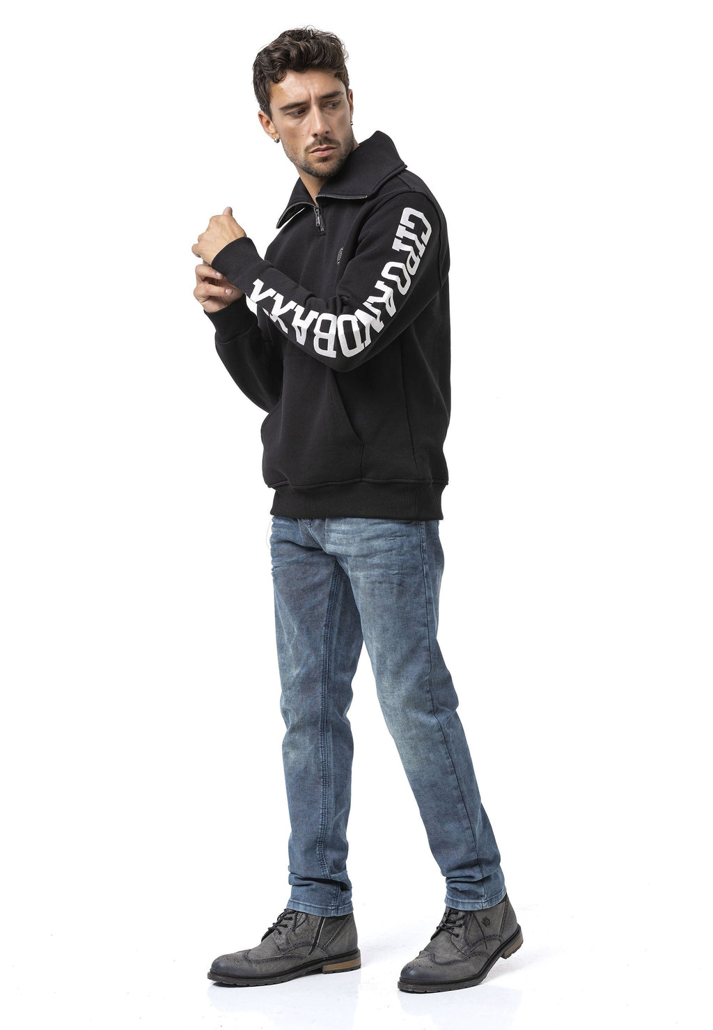 CL605 Sweatshirt
