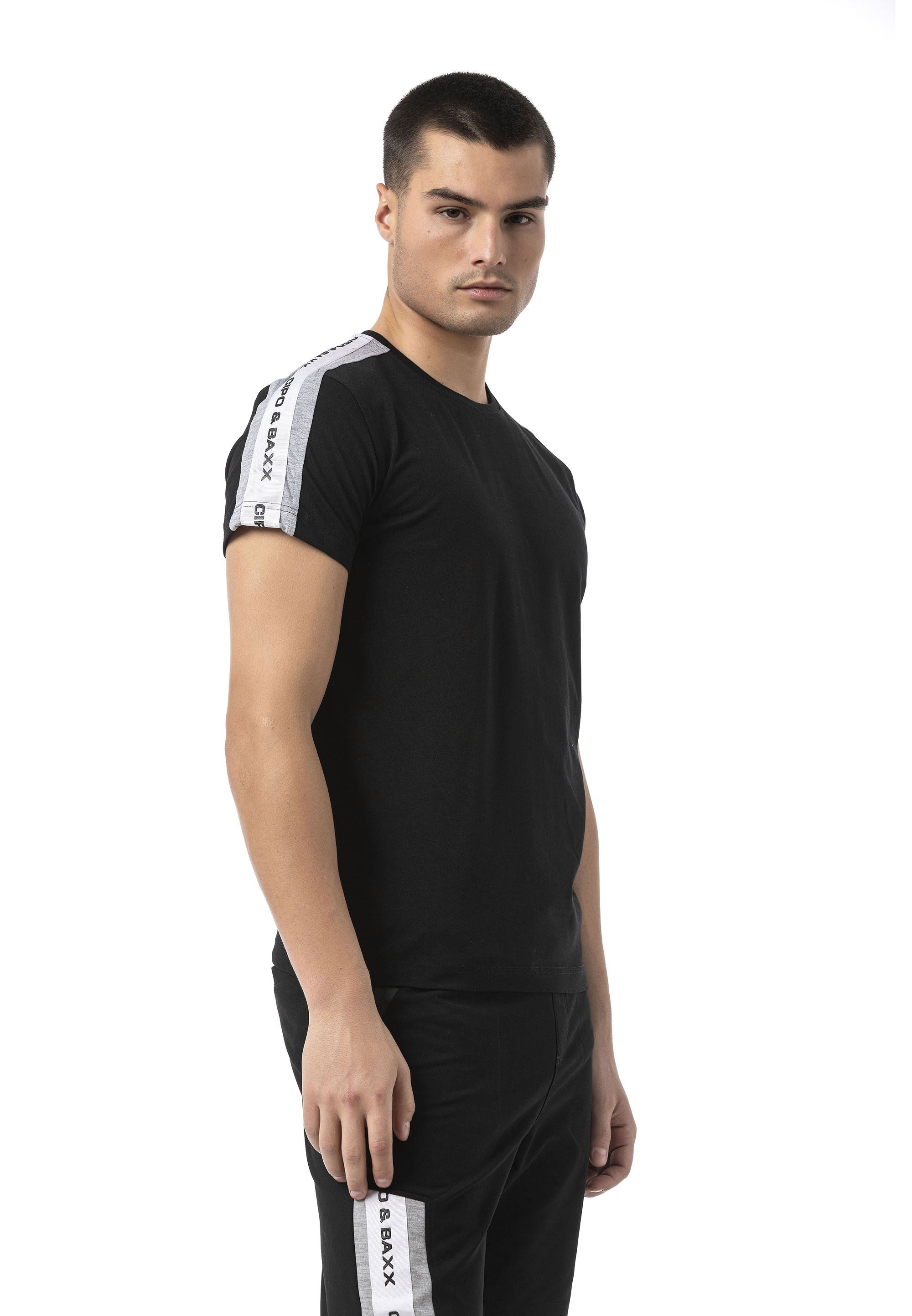 CT815 Signature Power Stripes Men's T-Shirt