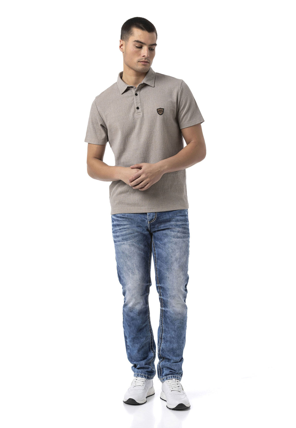 CT825 Men's Polo Collar Badge-Detail T-Shirt