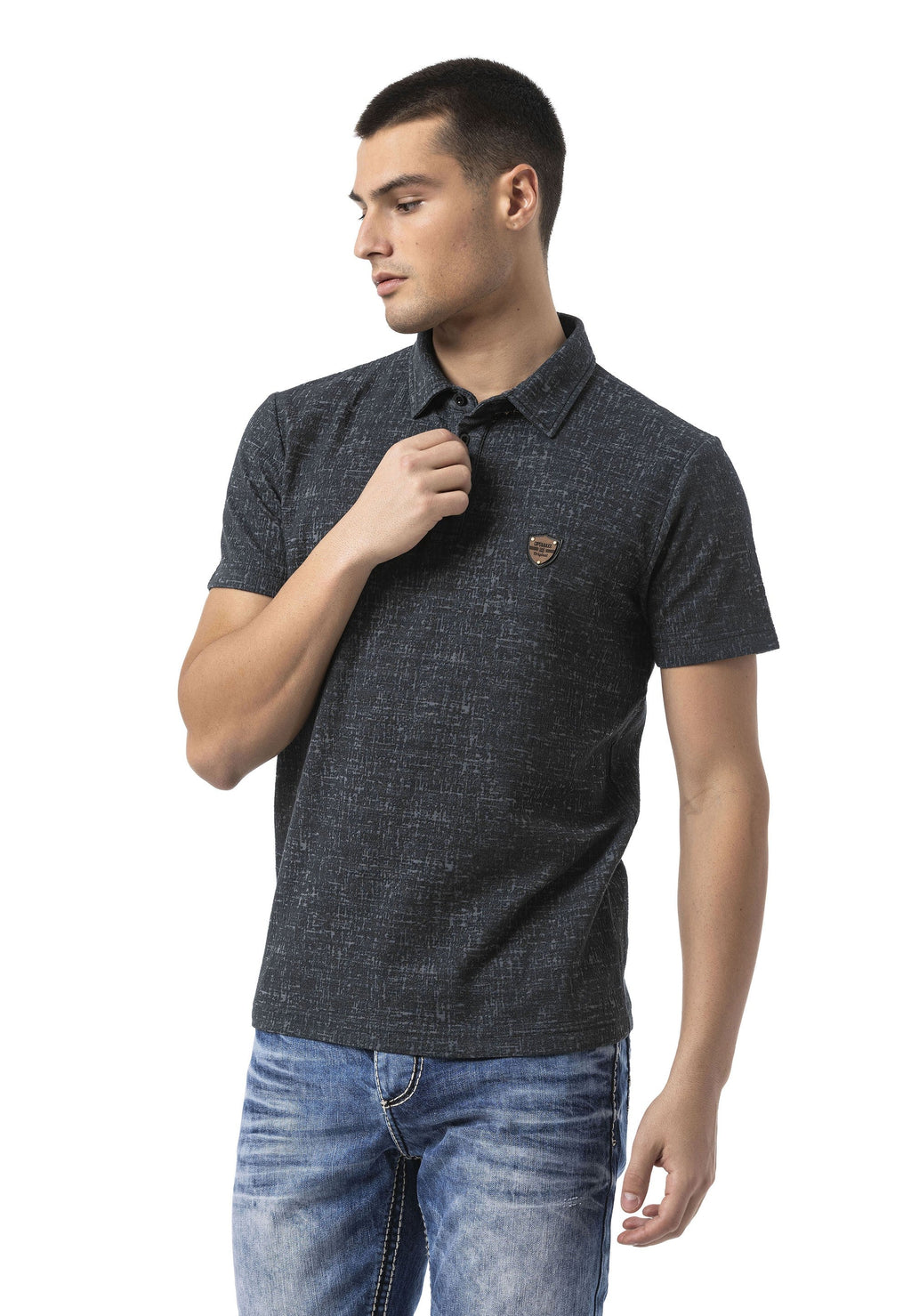 CT825 Men's Polo Collar Badge-Detail T-Shirt