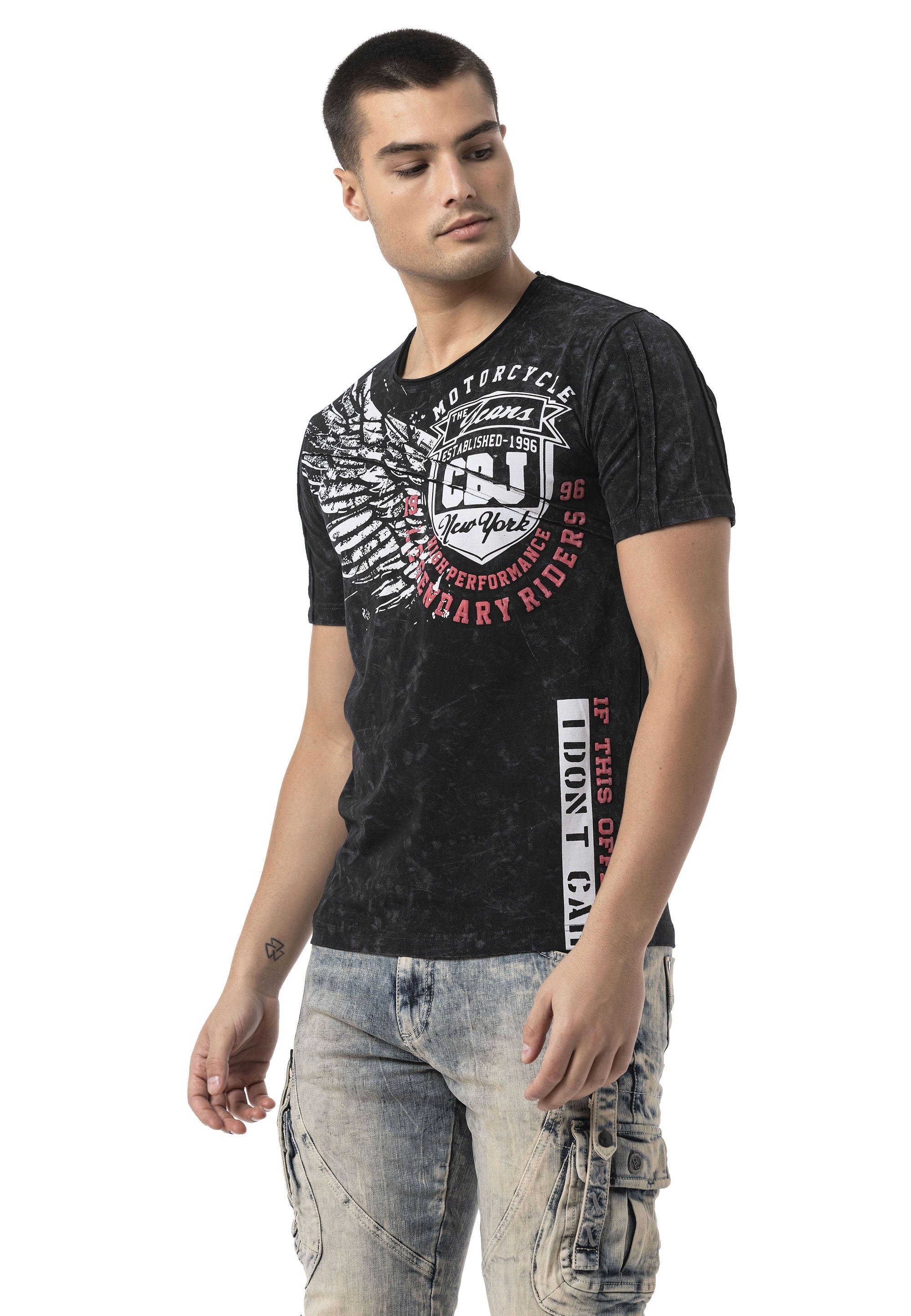 CT809 Men's T-Shirt – Eye-Catching Front Print & Modern Streetwear Style