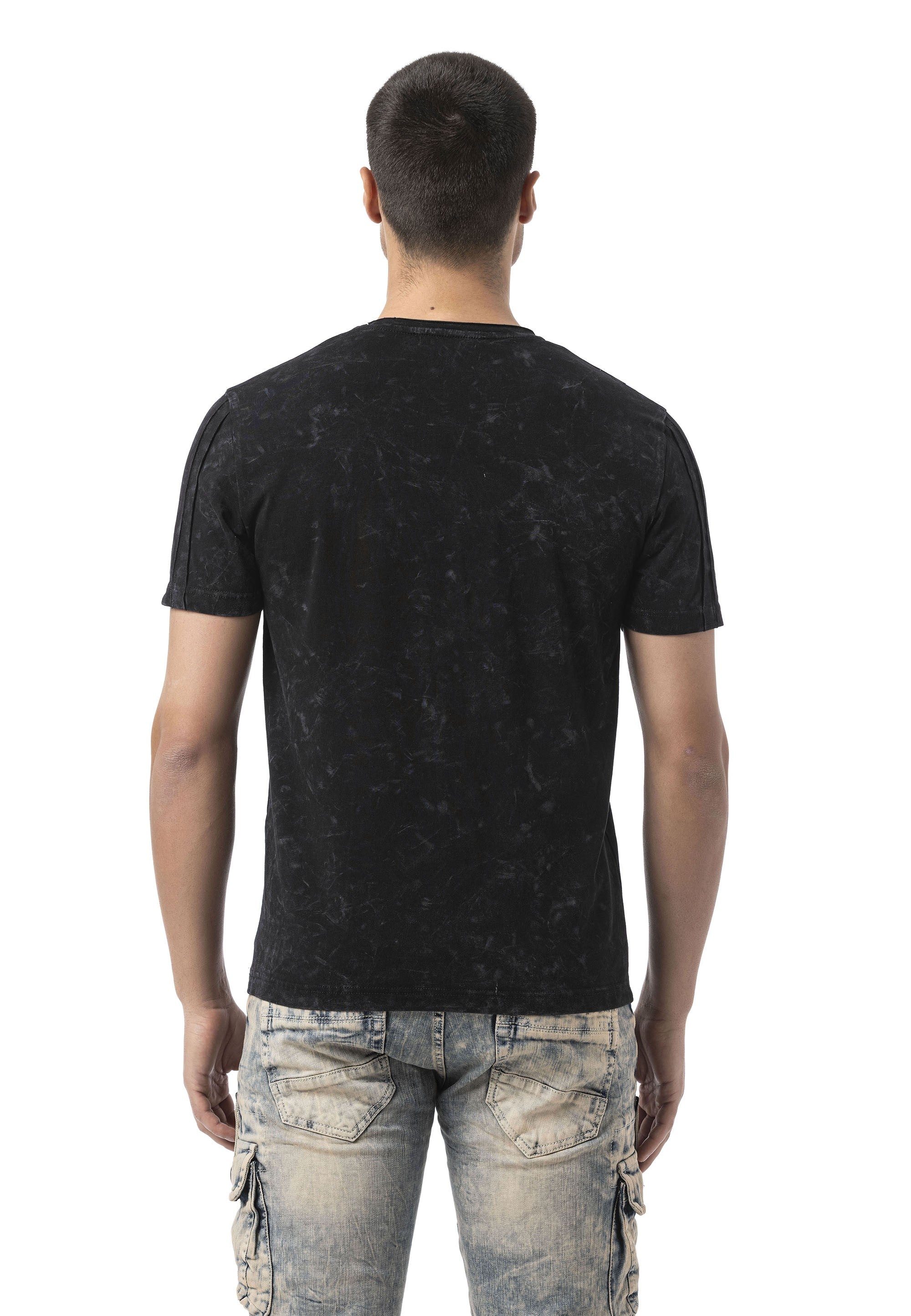 CT809 Men's T-Shirt – Eye-Catching Front Print & Modern Streetwear Style