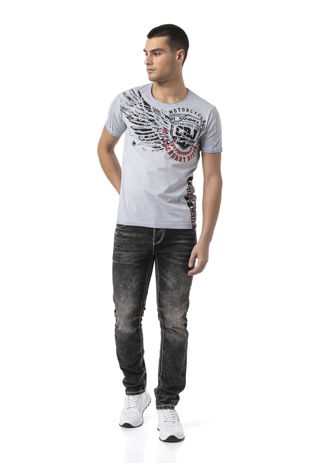 CT809 Men's T-Shirt – Eye-Catching Front Print & Modern Streetwear Style