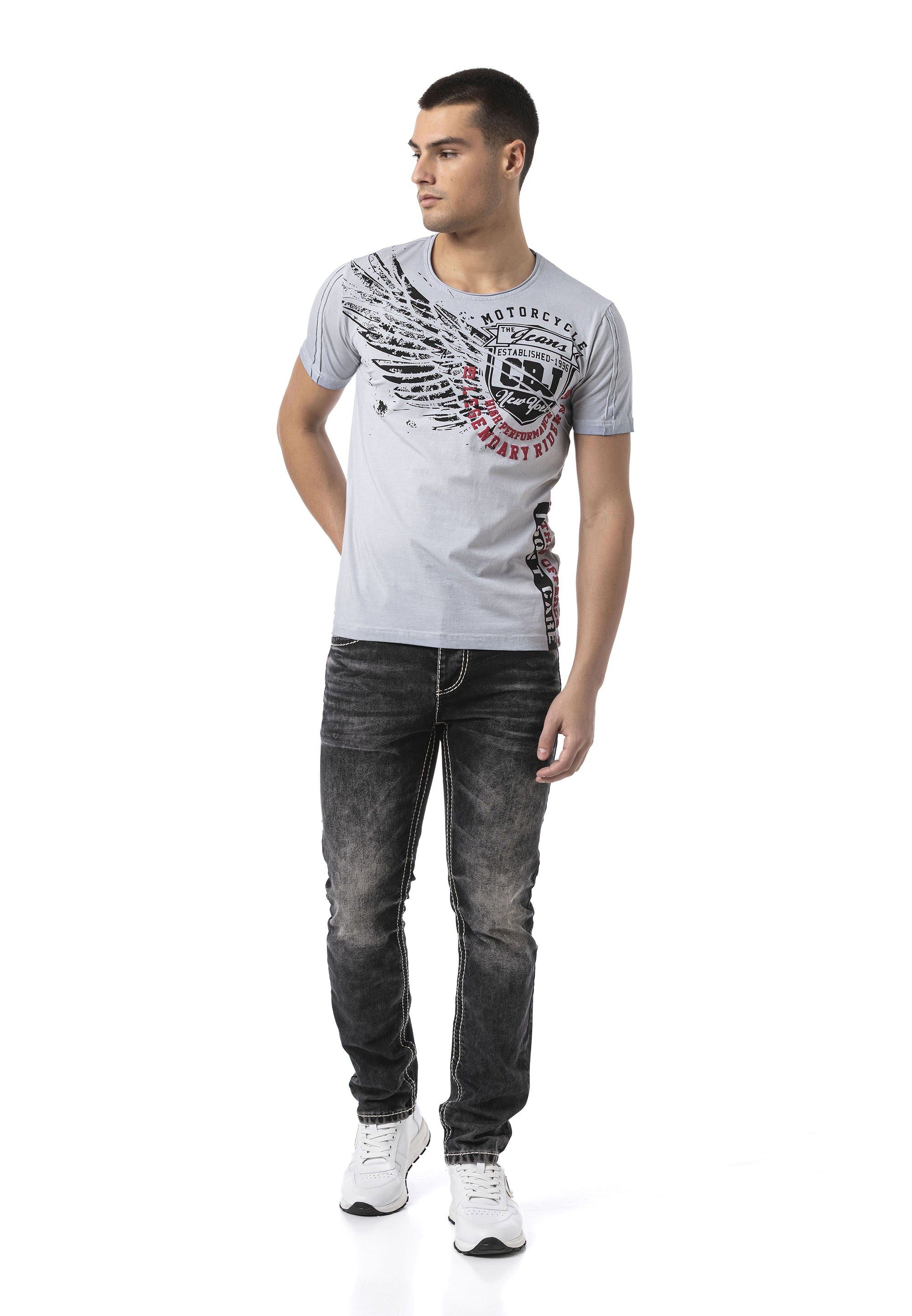 CT809 Men's T-Shirt – Eye-Catching Front Print & Modern Streetwear Style