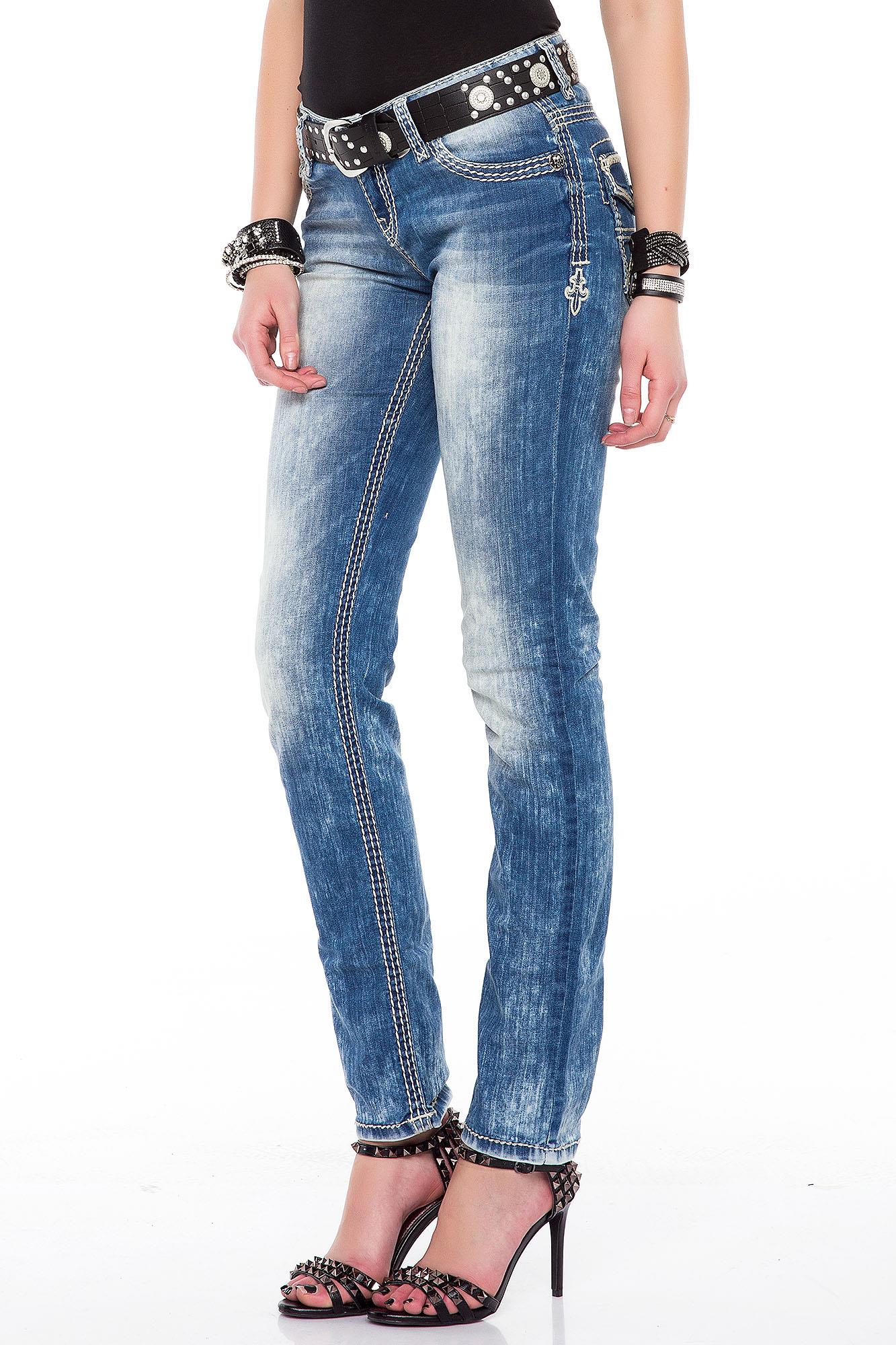 WD201 Eye-Catching Women's Jeans with Elegant Stitching