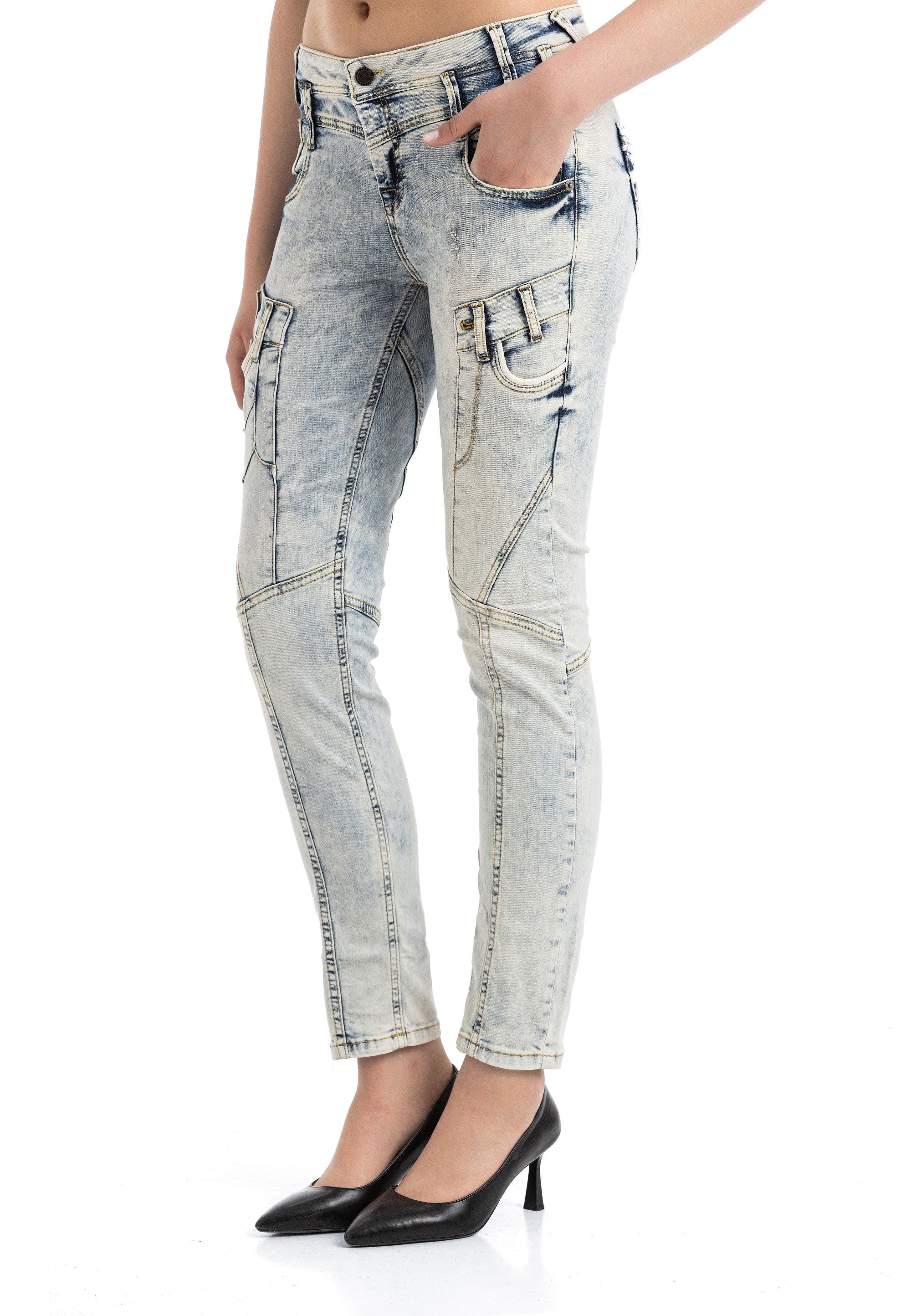 WD216 Women's Casual Fit High-Waist Jeans