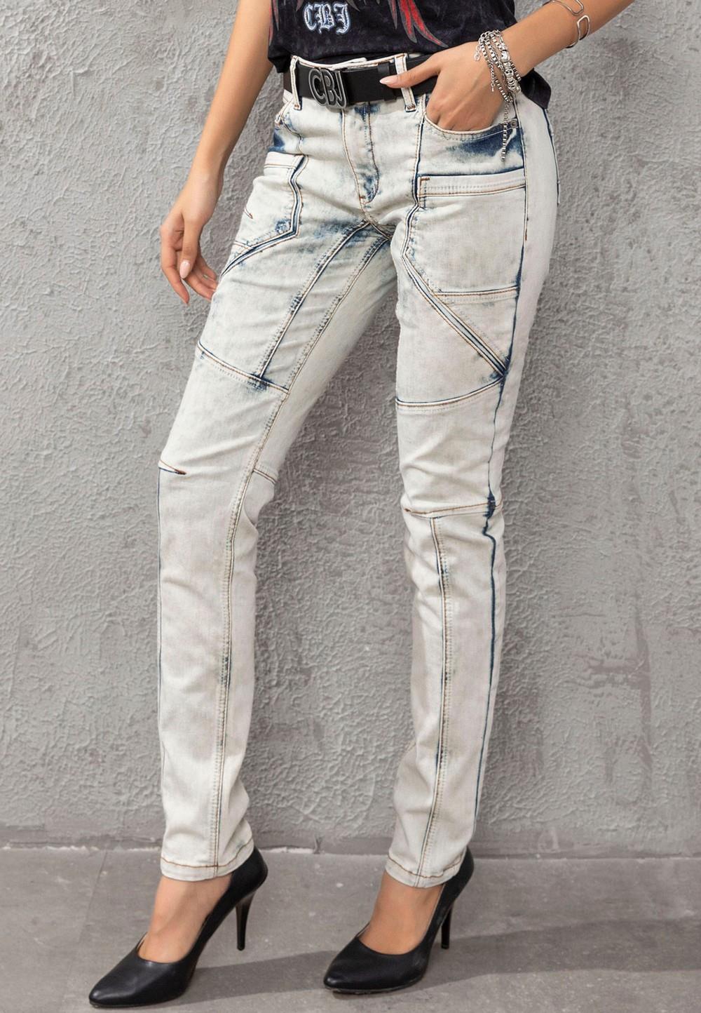 WD382 Slim Fit Women's Jeans