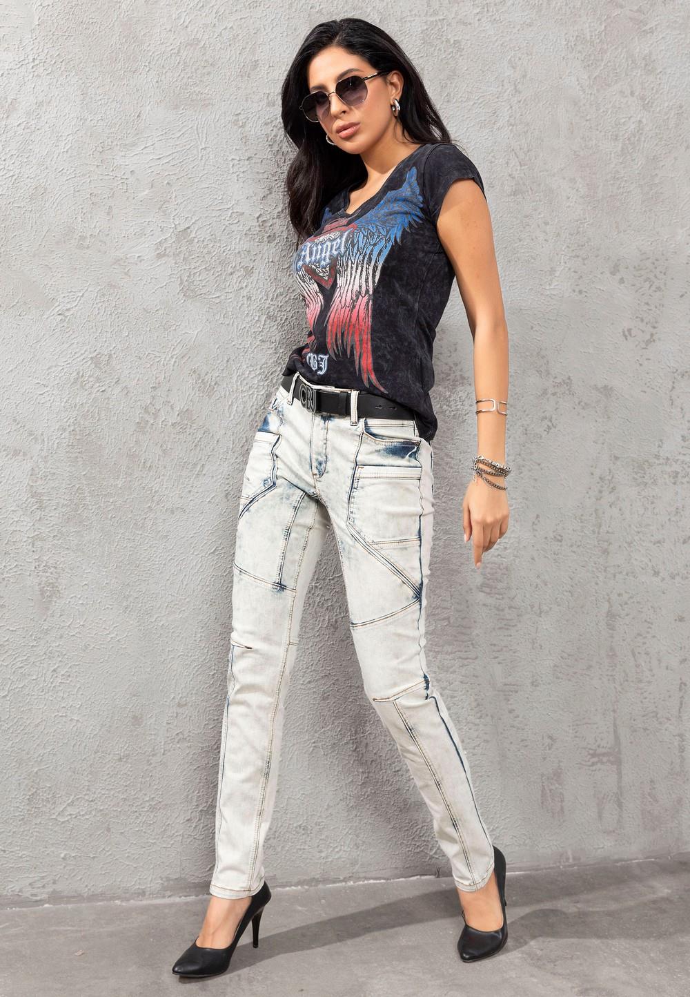 WD382 Slim Fit Women's Jeans